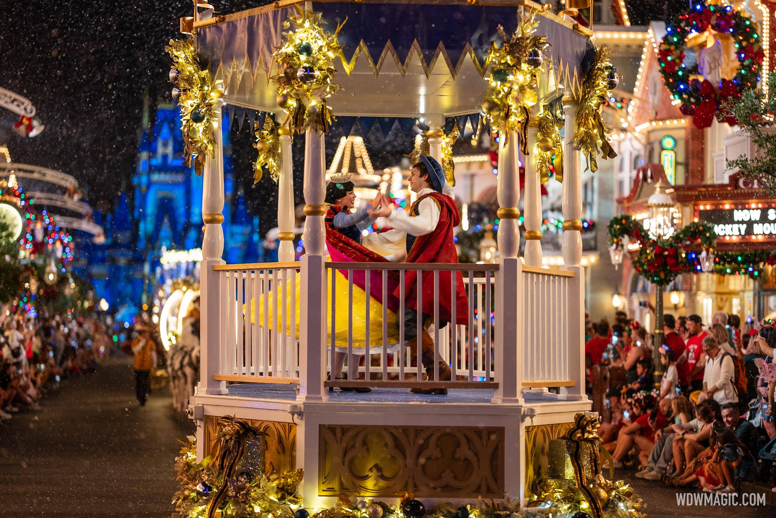 Mickey's Once Upon a Christmastime Parade 2024 - Main Street U.S.A.