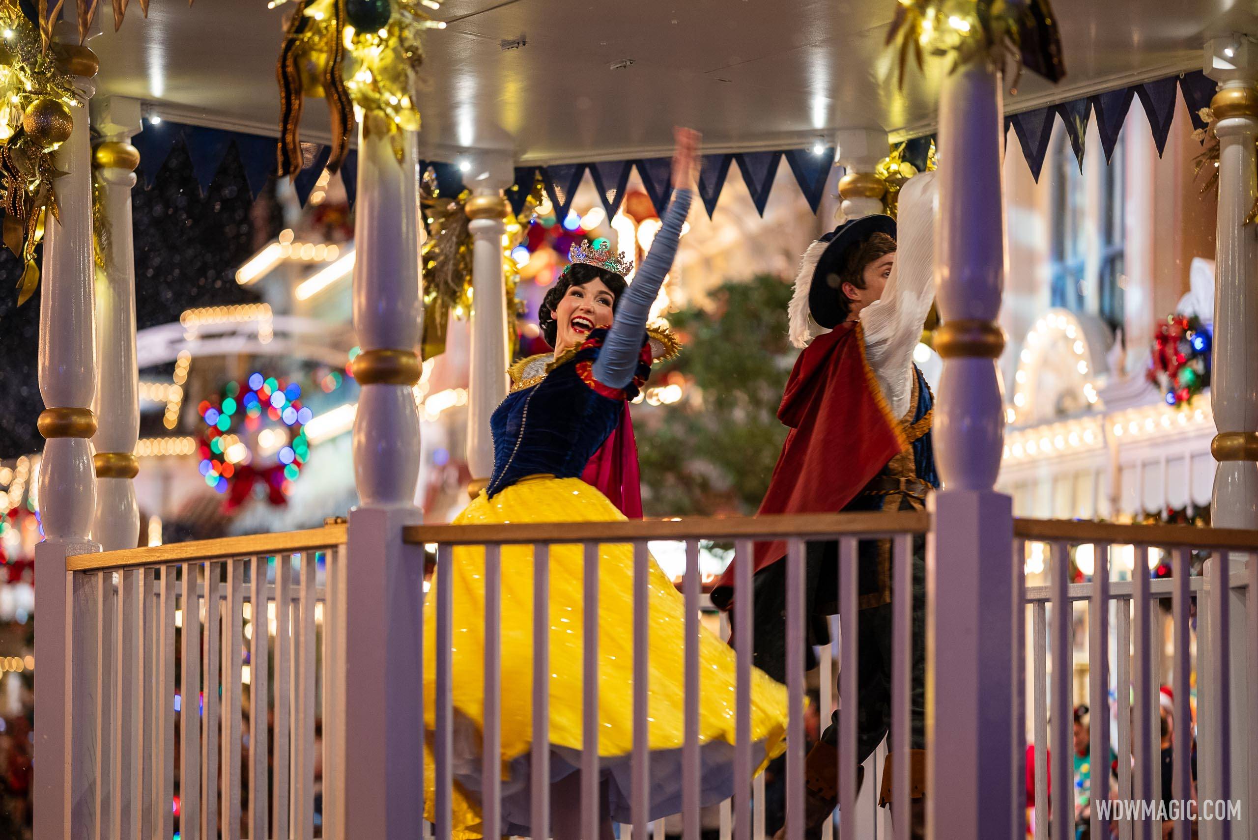 Mickey's Once Upon a Christmastime Parade 2024 - Main Street U.S.A.