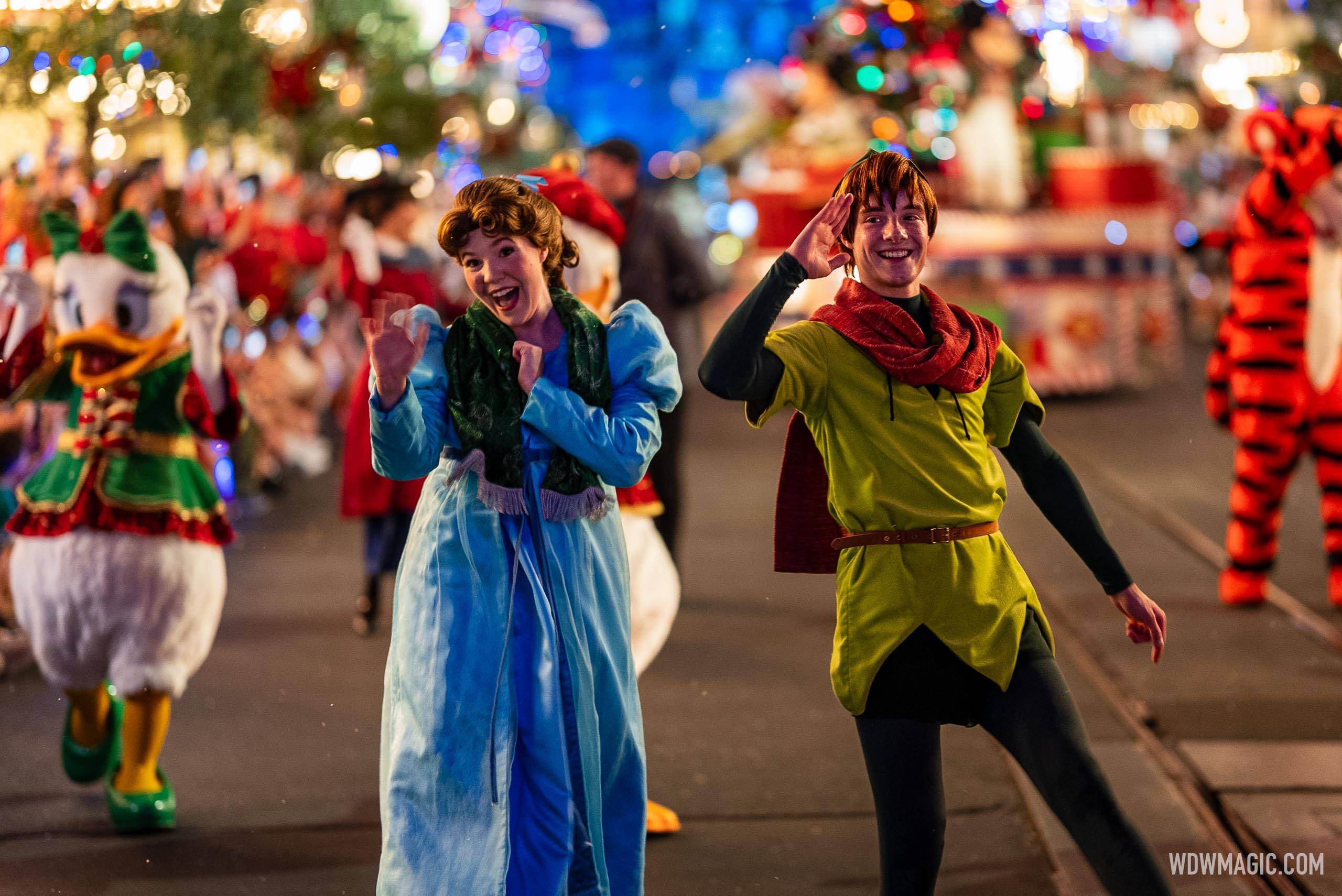 Mickey's Once Upon a Christmastime Parade 2024 - Main Street U.S.A.