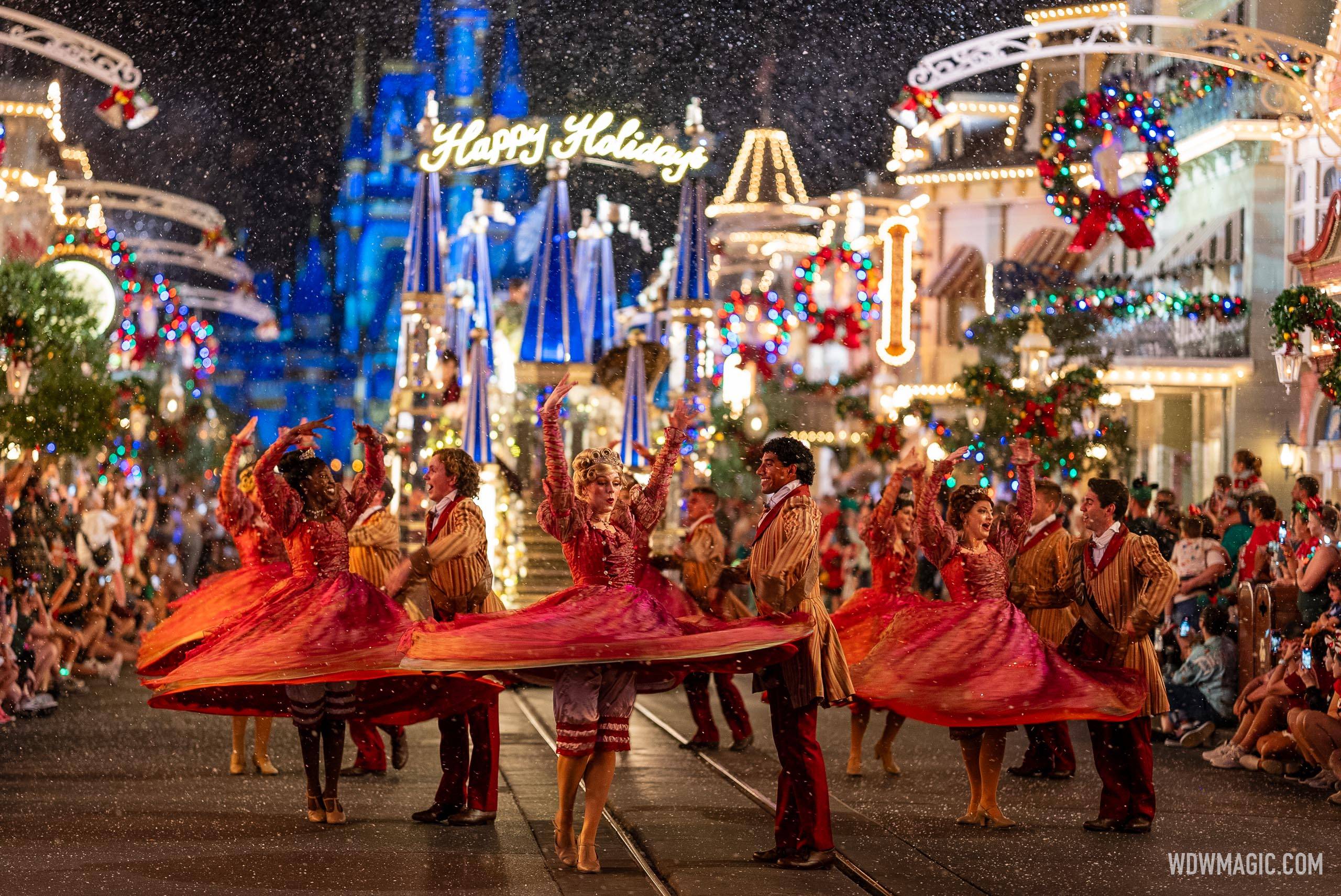 Mickey's Once Upon a Christmastime Parade 2024 - Main Street U.S.A.