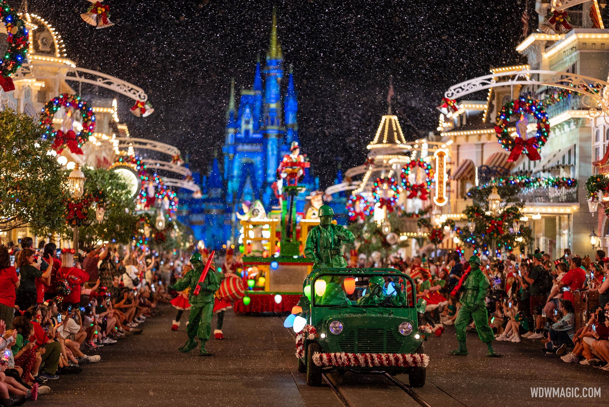 Mickey's Once Upon a Christmastime Parade 2024 - Main Street U.S.A.