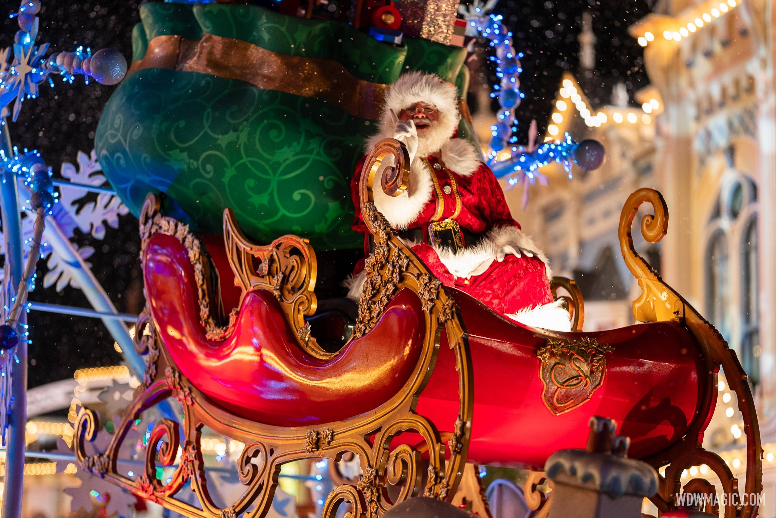 Mickey's Once Upon a Christmastime Parade 2024 - Main Street U.S.A.