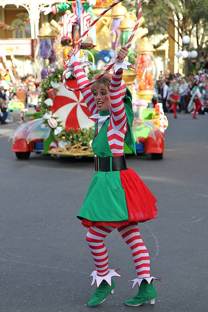 Mickey’s Once Upon a Christmastime Parade 2009