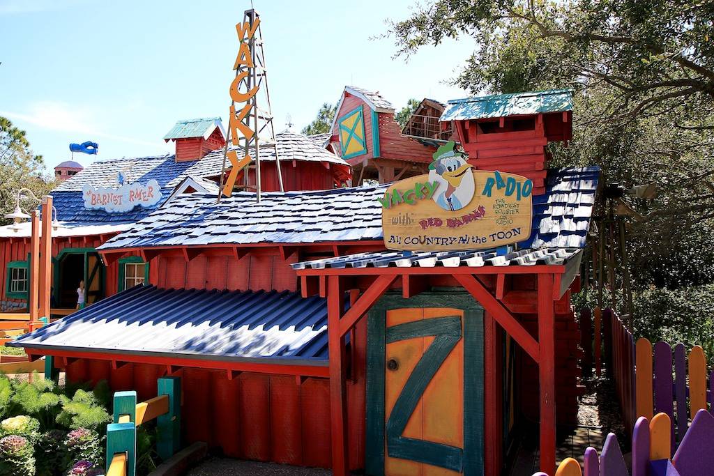 Overview of Mickey's Toontown Fair