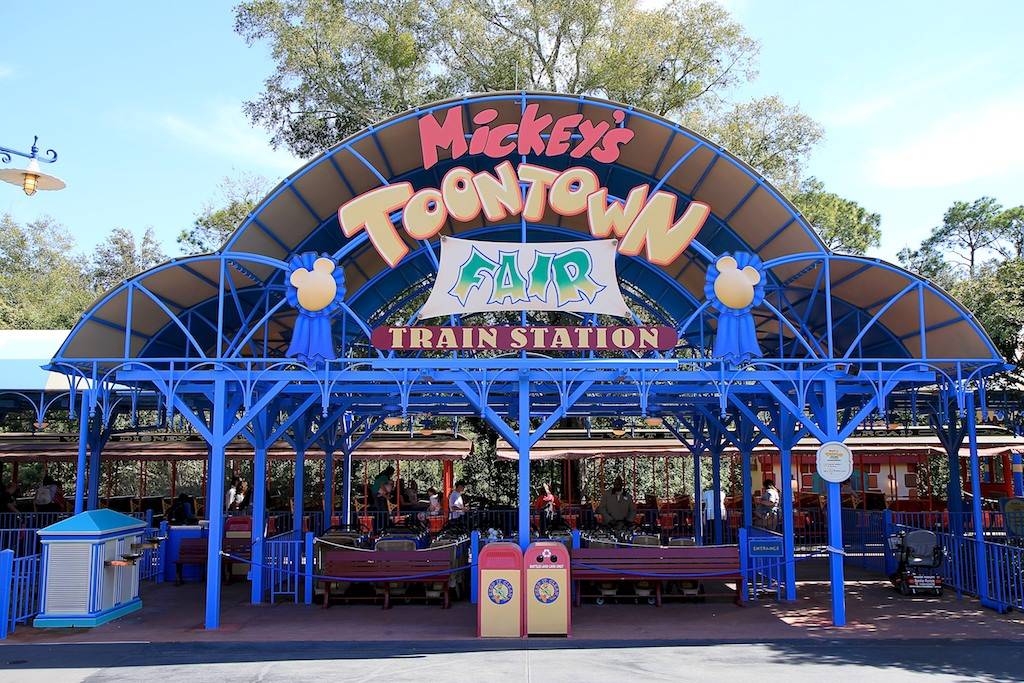 Yesterland: Mickey's Toontown Fair Train Station