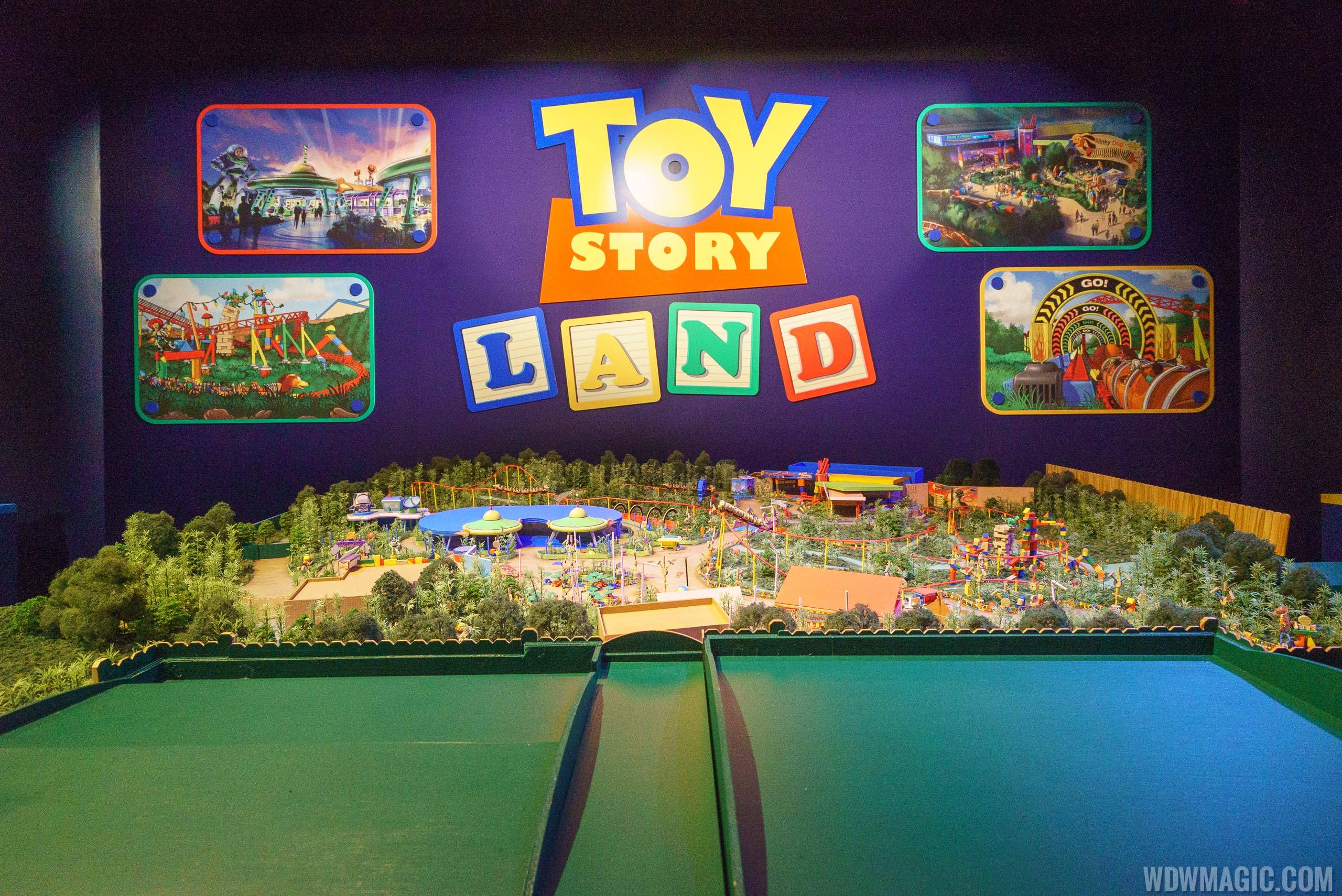 PHOTOS - 'Walt Disney Presents' unveils Toy Story Land and Star Wars A Galaxy's Edge models