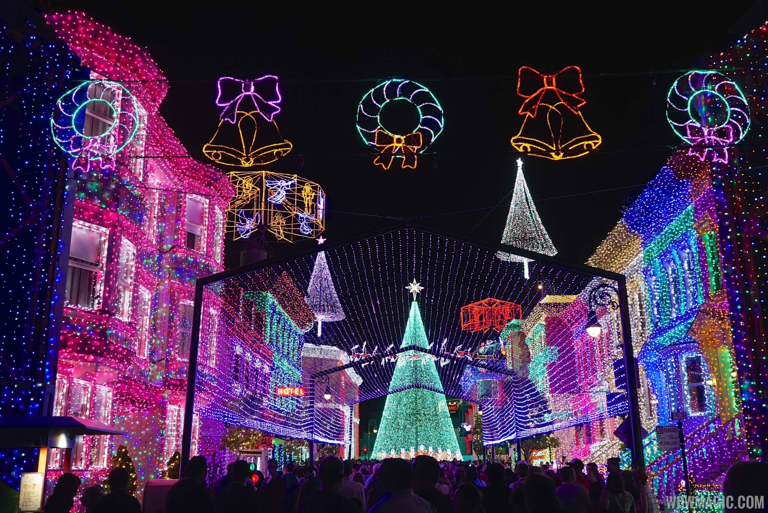 Osborne Family Spectacle of Dancing Lights 2014