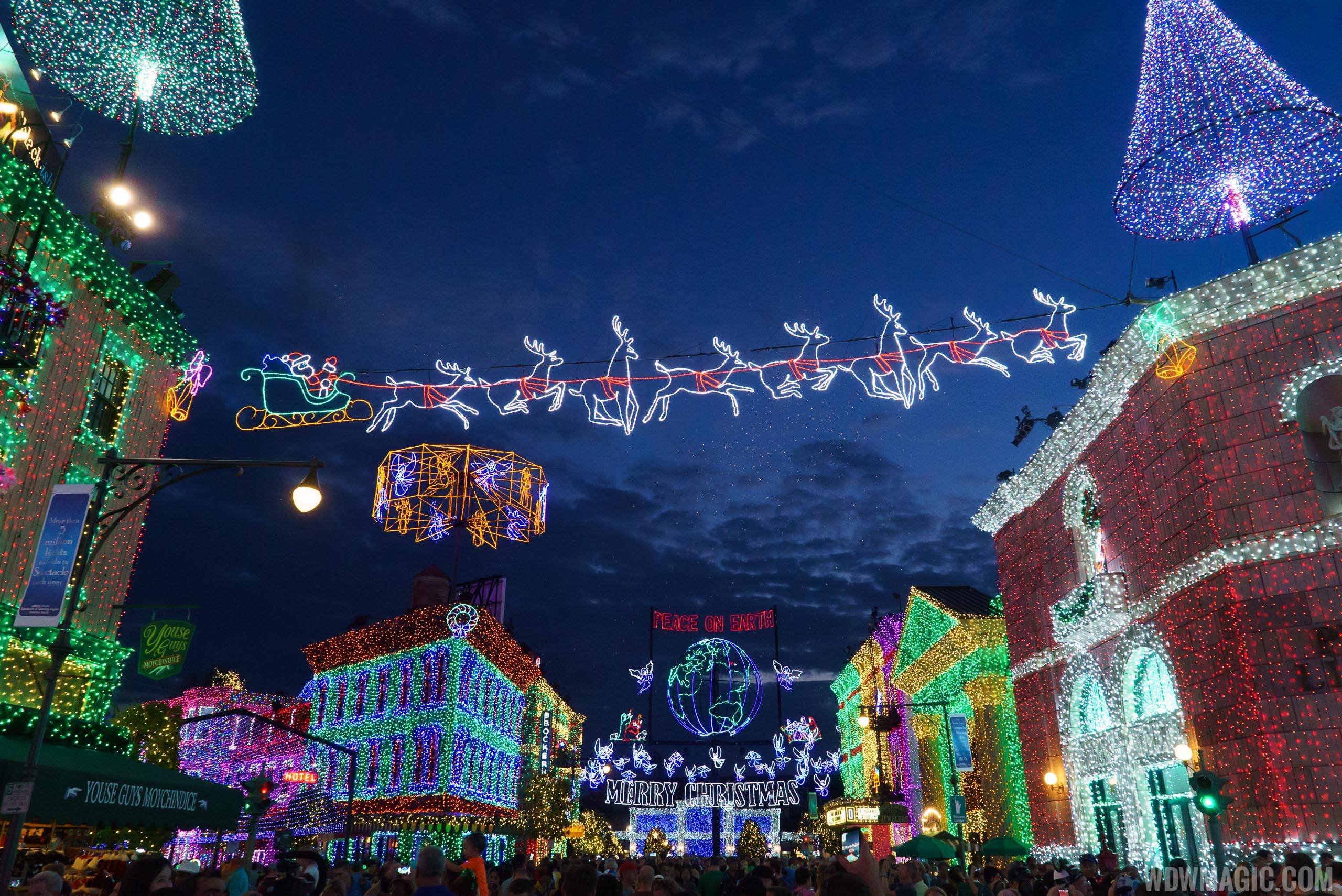 Osborne Family Spectacle of Dancing Lights 2015 show