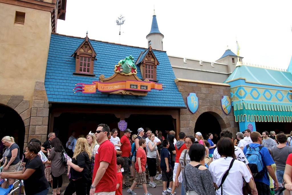 PHOTOS - Peter Pan queue area construction walls down