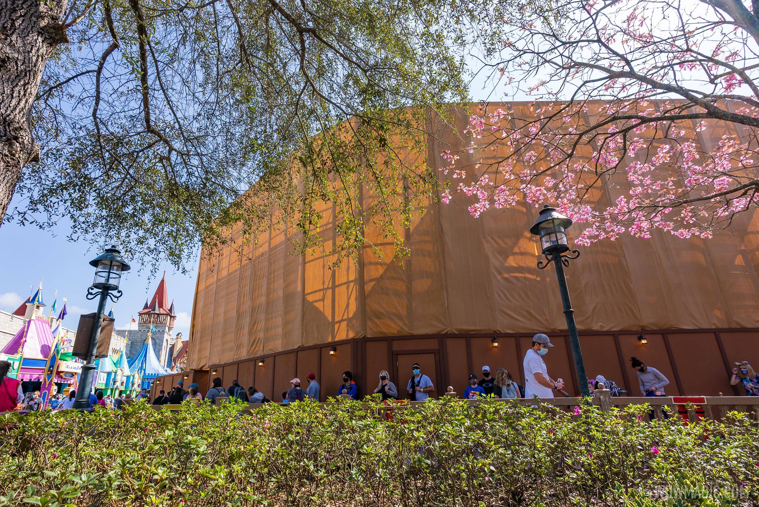 PHOTOS - Exterior refurbishment at Peter Pan's Flight in the Magic Kingdom
