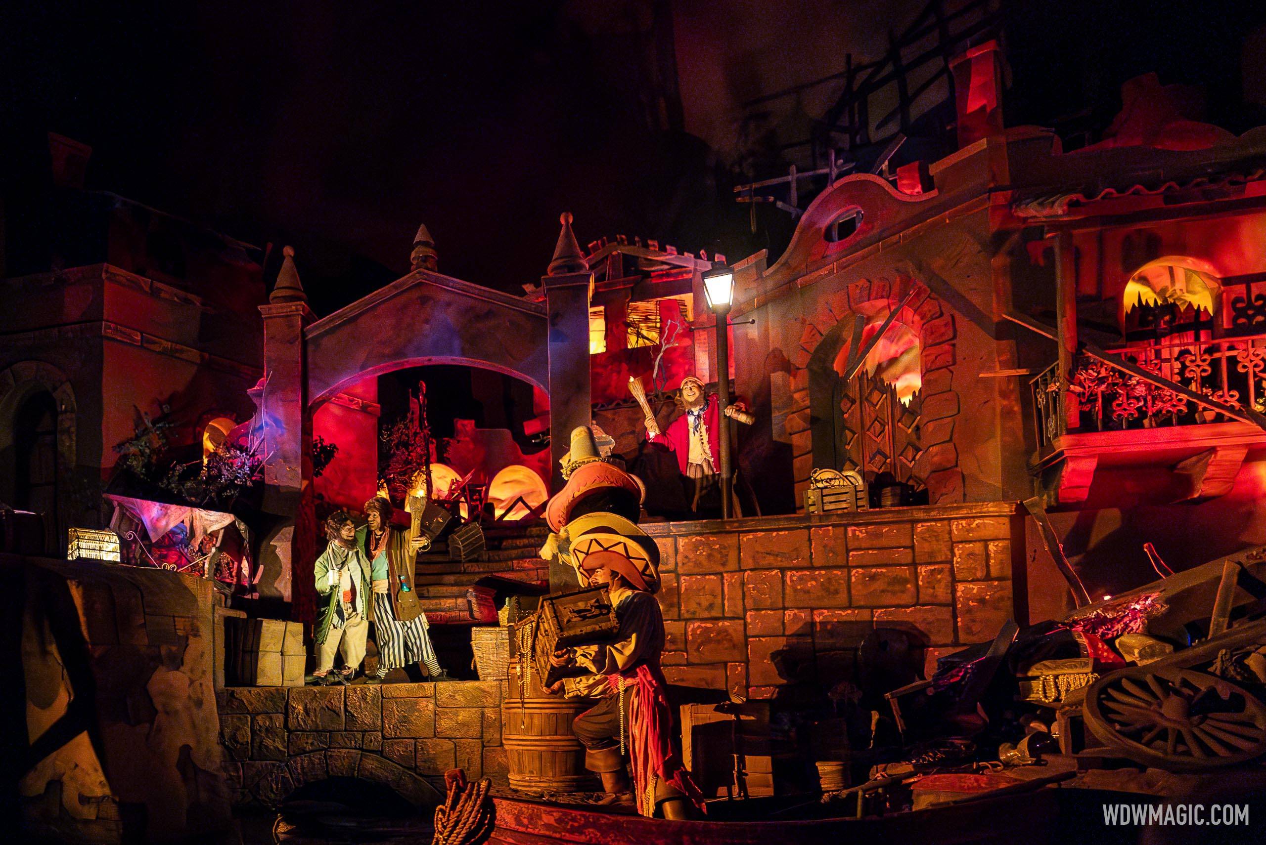 Pirates of the Caribbean Ride and Tour of Gift Shop Disney World HD 