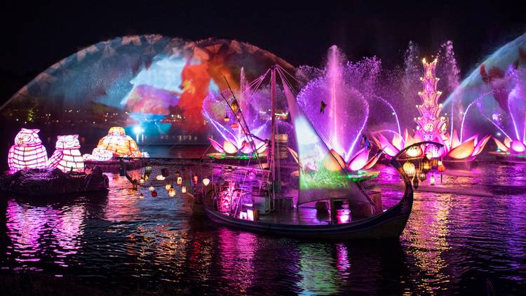 VIDEO - Updated version of Rivers of Light begins this weekend at Disney's Animal Kingdom VIDEO - Updated version of Rivers of Light begins this weekend at Disney's Animal Kingdom