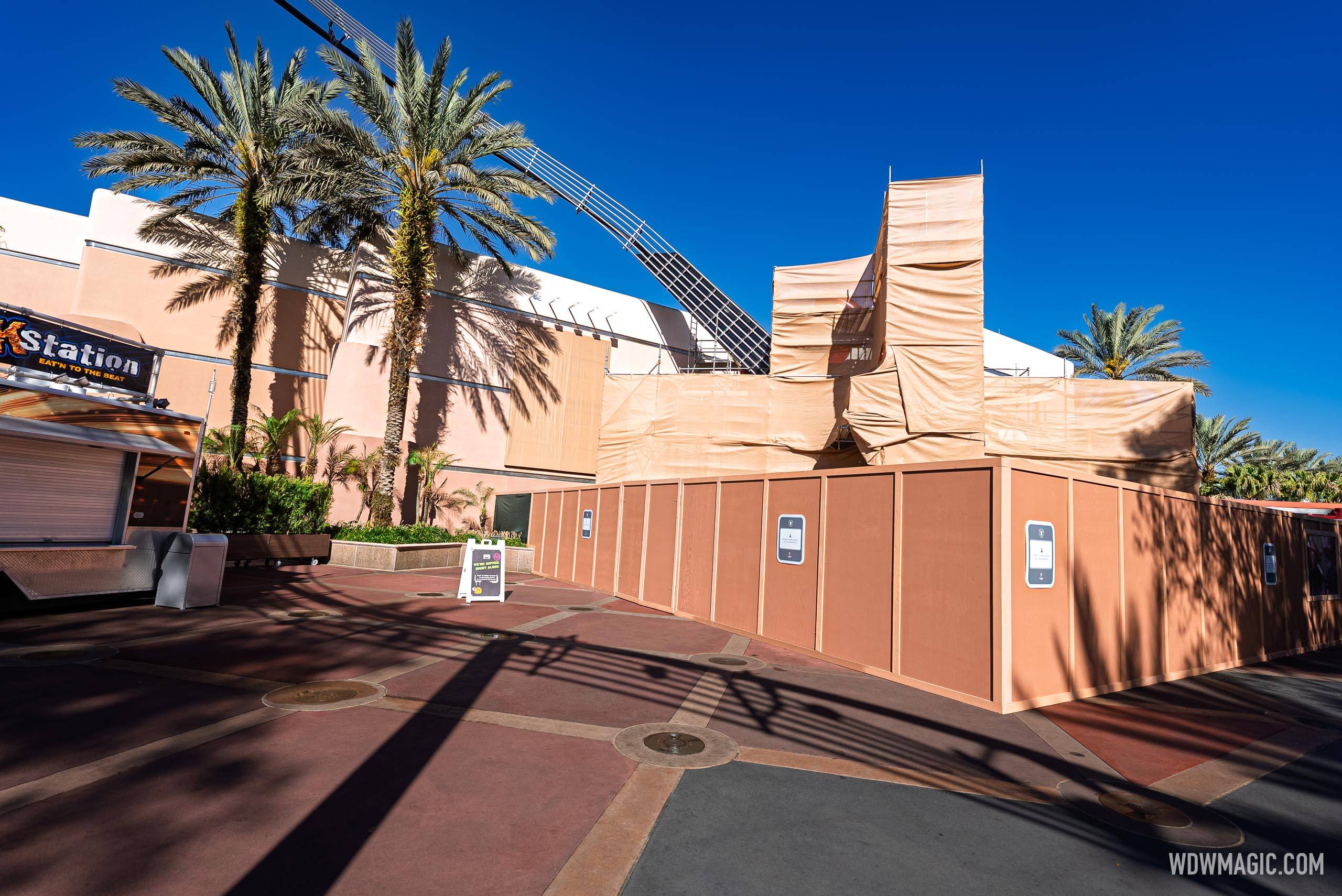 Rock 'n' Roller Coaster Latest Construction Progress - March 11 2026
