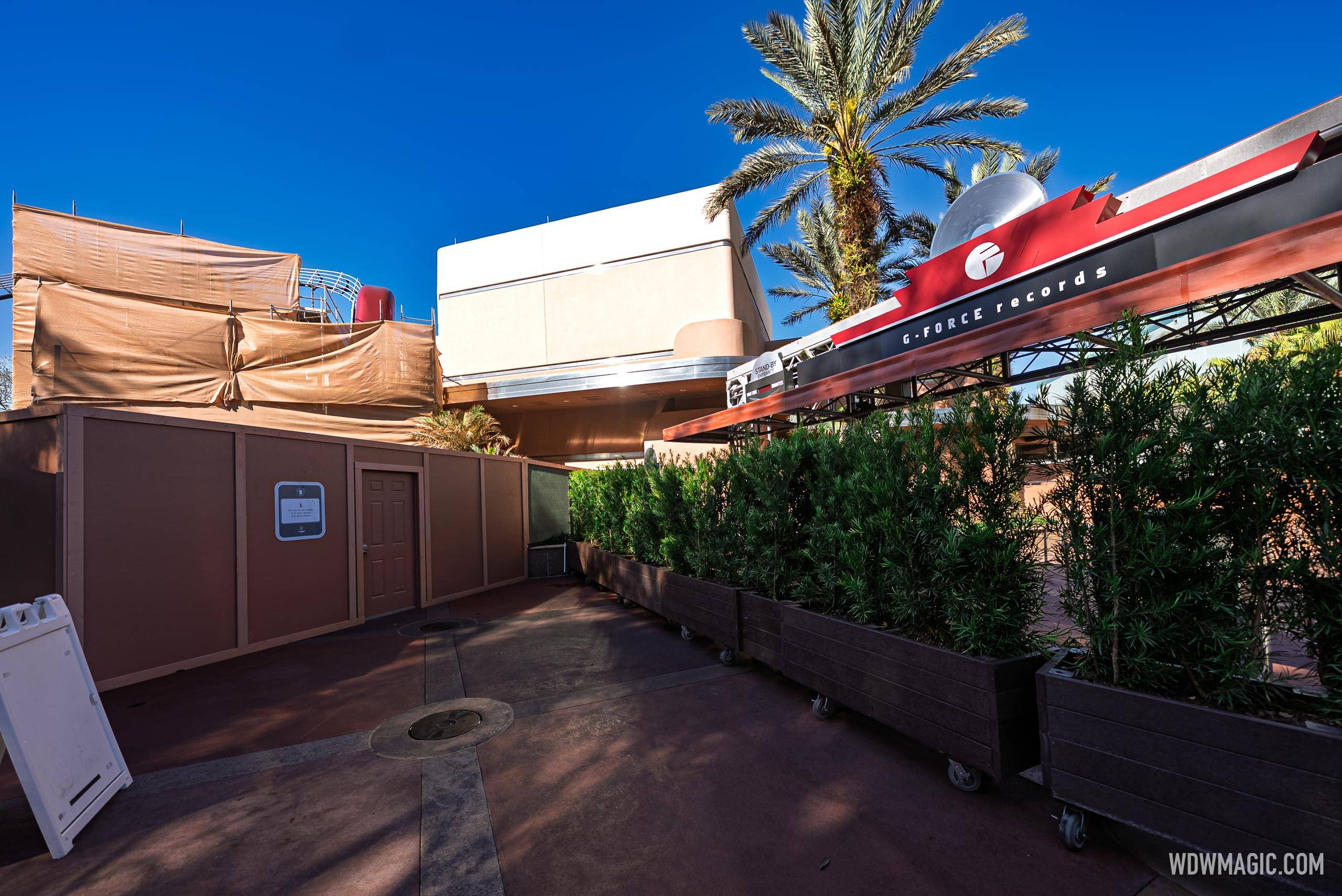 Rock 'n' Roller Coaster Latest Construction Progress - March 11 2026