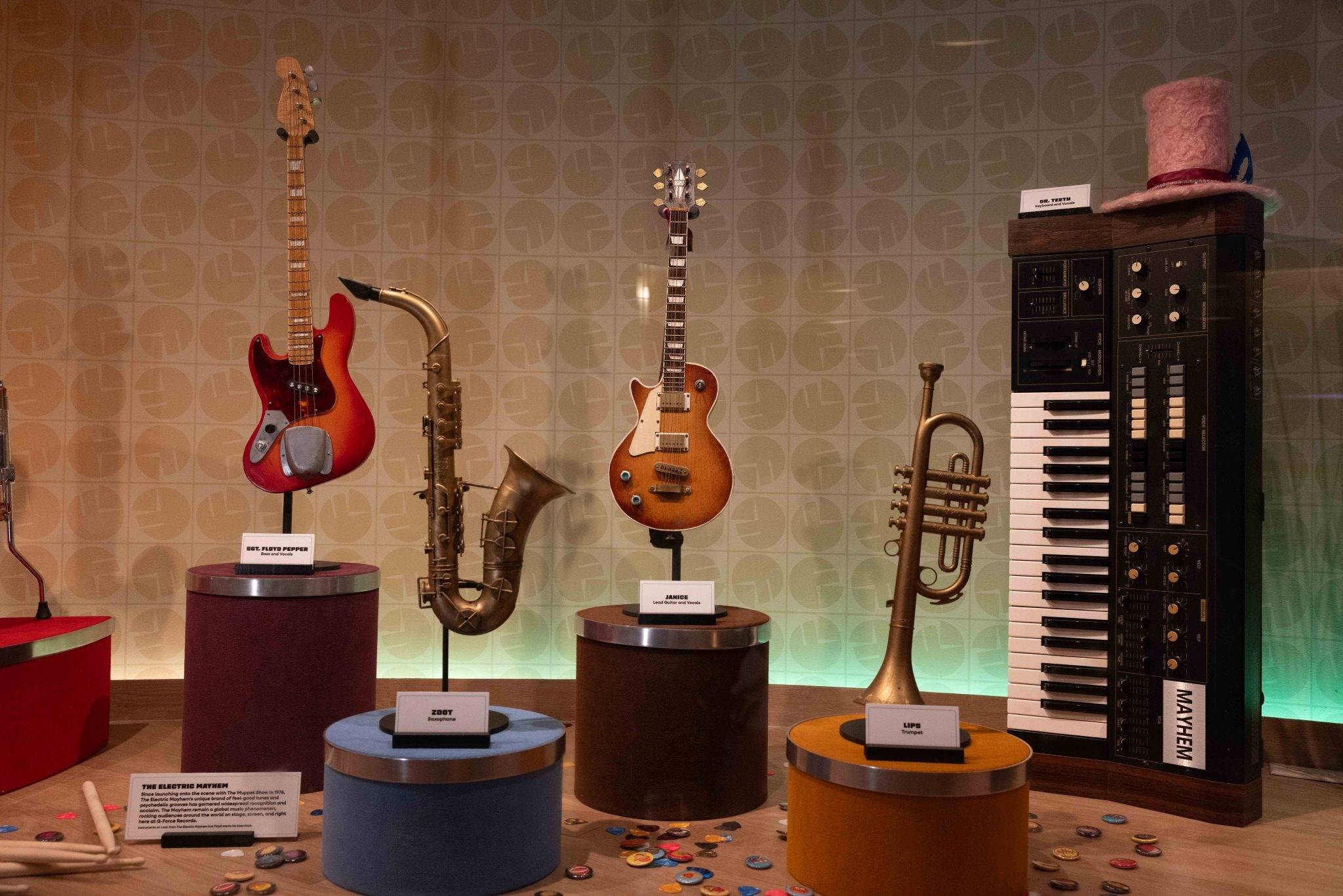 Muppet Easter Eggs and Nods at Rock ’n’ Roller Coaster Starring The Muppets