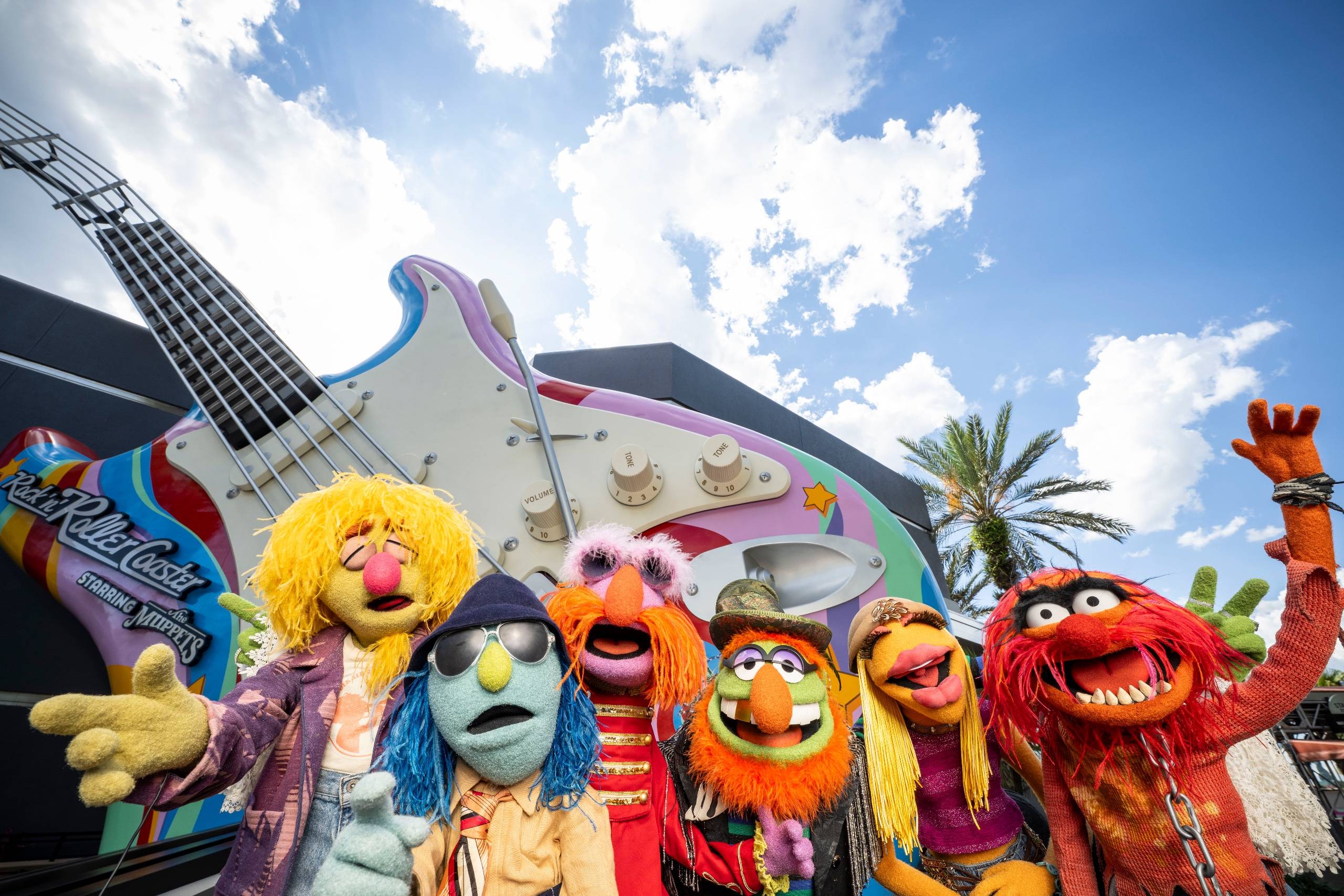 The Electric Mayhem snapped a special photo to celebrate Rock ’N’ Roller Coaster Starring The Muppets at Disney’s Hollywood Studios