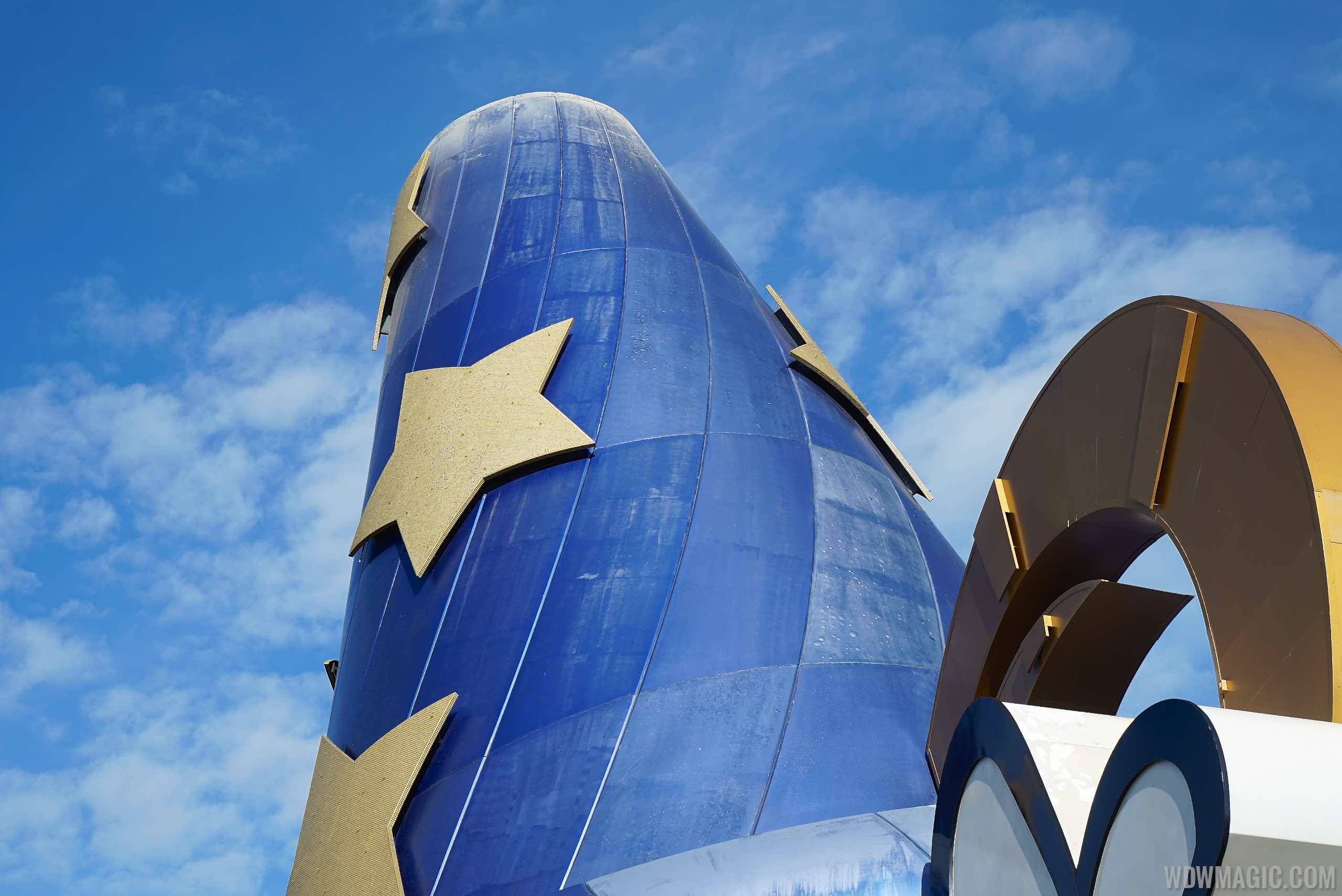 PHOTOS - First section of the Sorcerer Mickey Hat icon removed