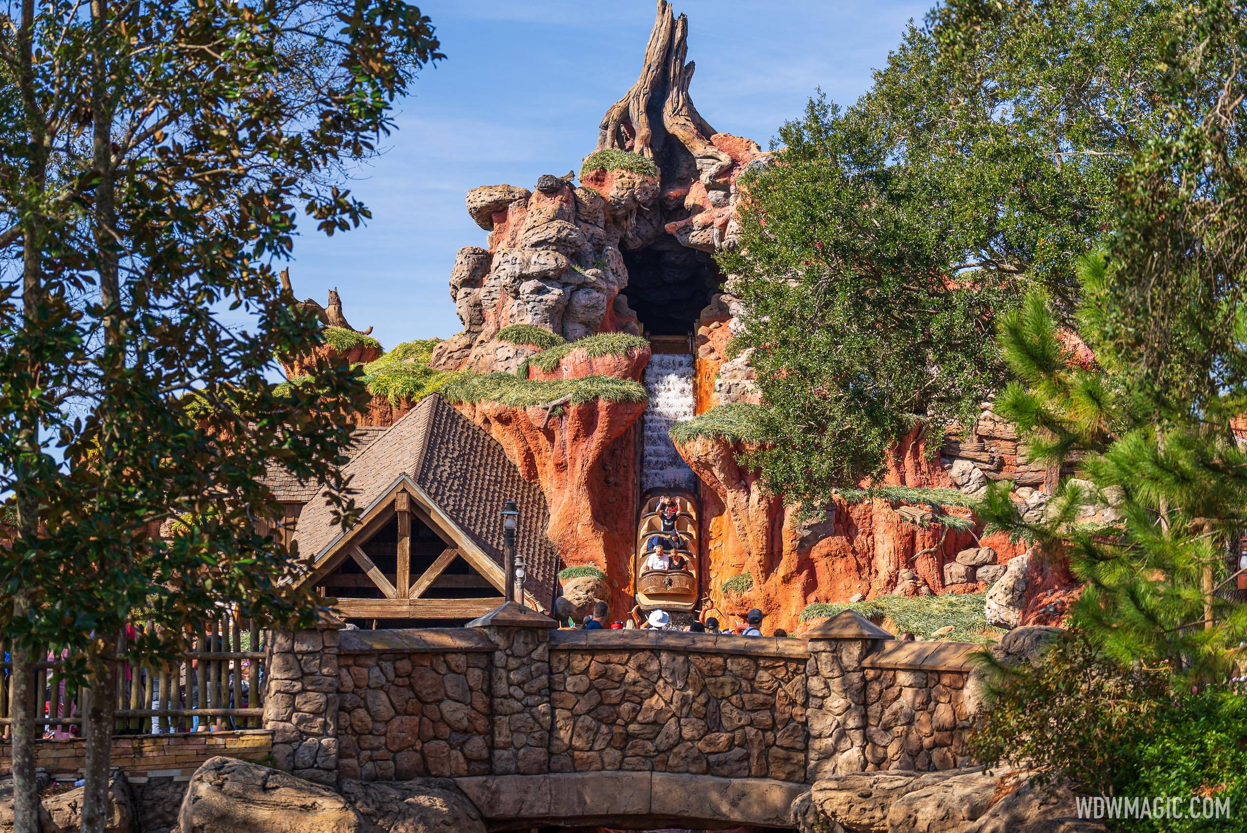 Last chance to ride Splash Mountain as the classic Magic Kingdom attraction permanently closes this weekend