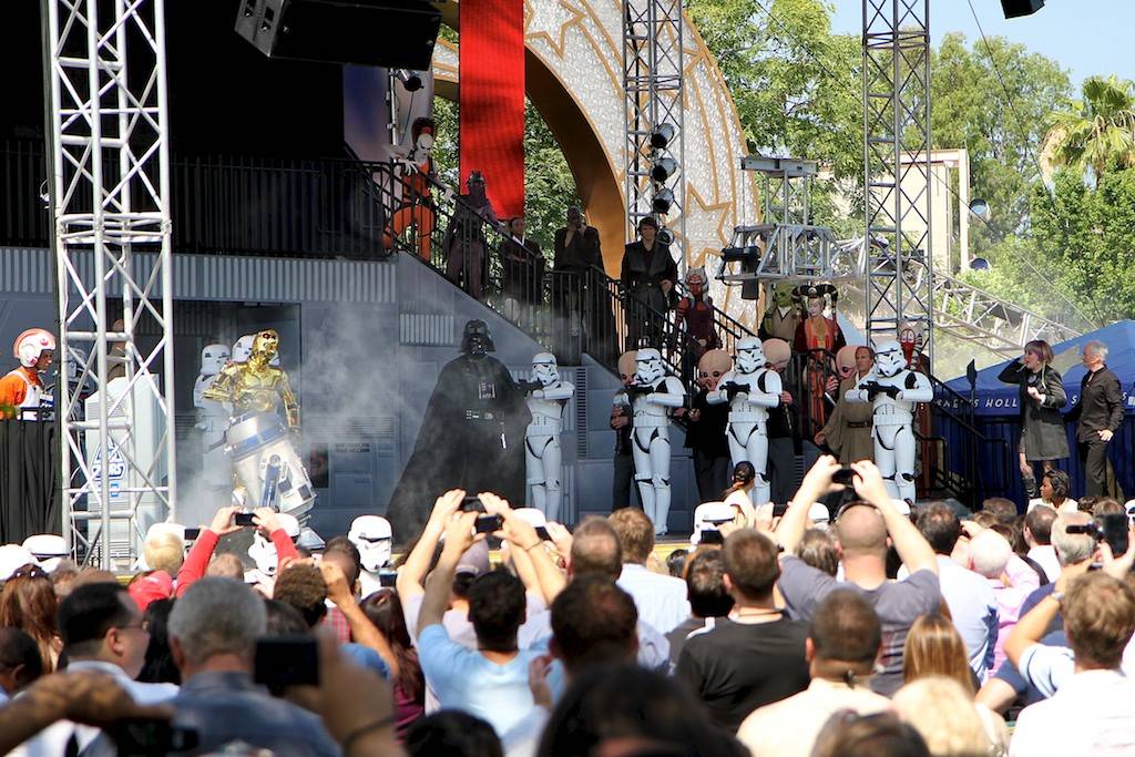 Darth Vadar takes the stage