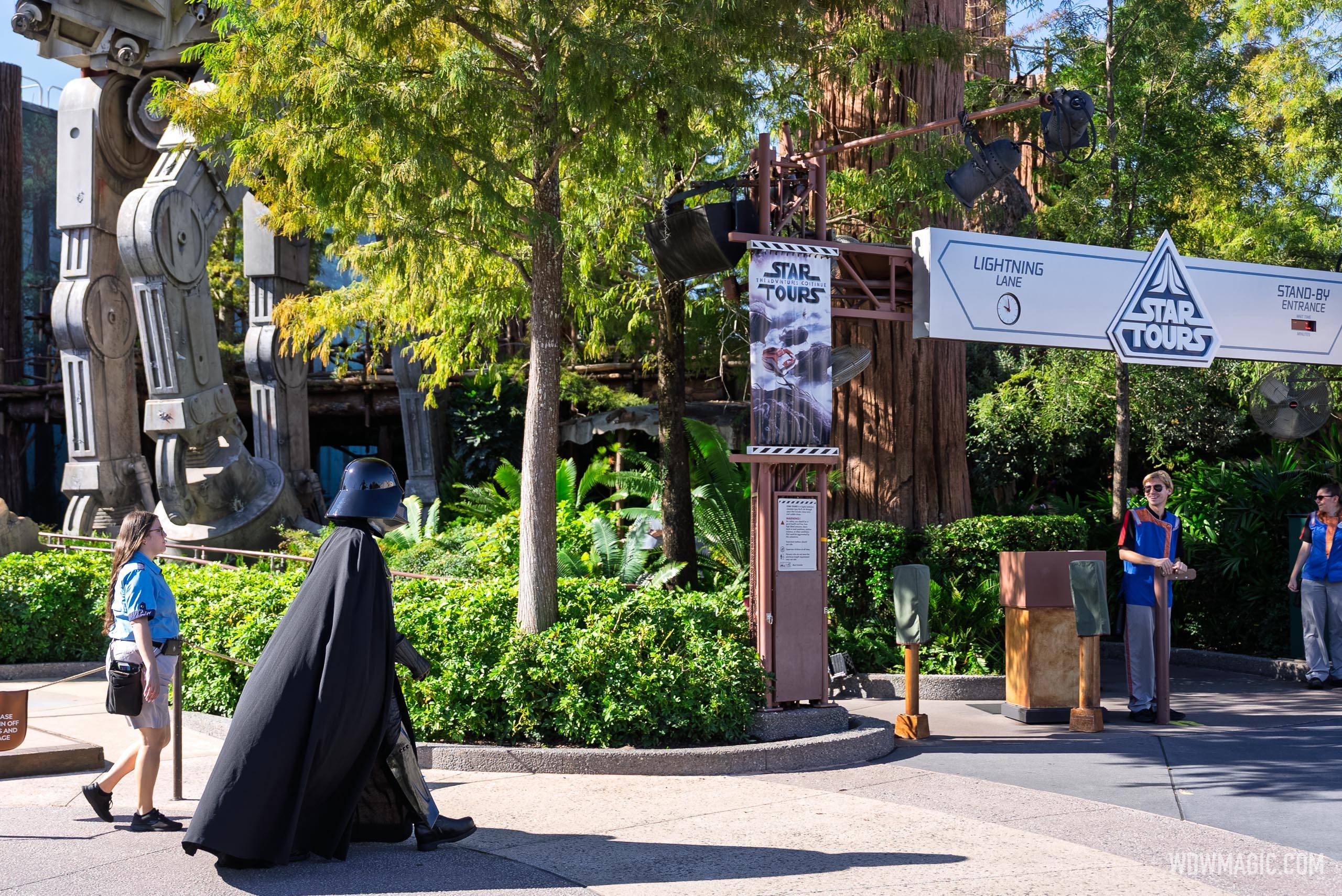 Darth Vadar Meet and Greet at Star Tours