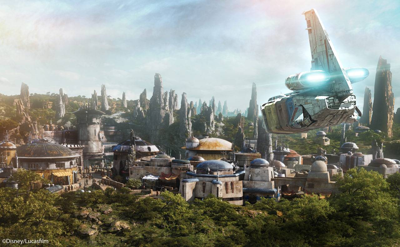 PHOTO - New mission on Star Tours gives a first look at Batuu, the planet to be featured in Star Wars Galaxy's Edge