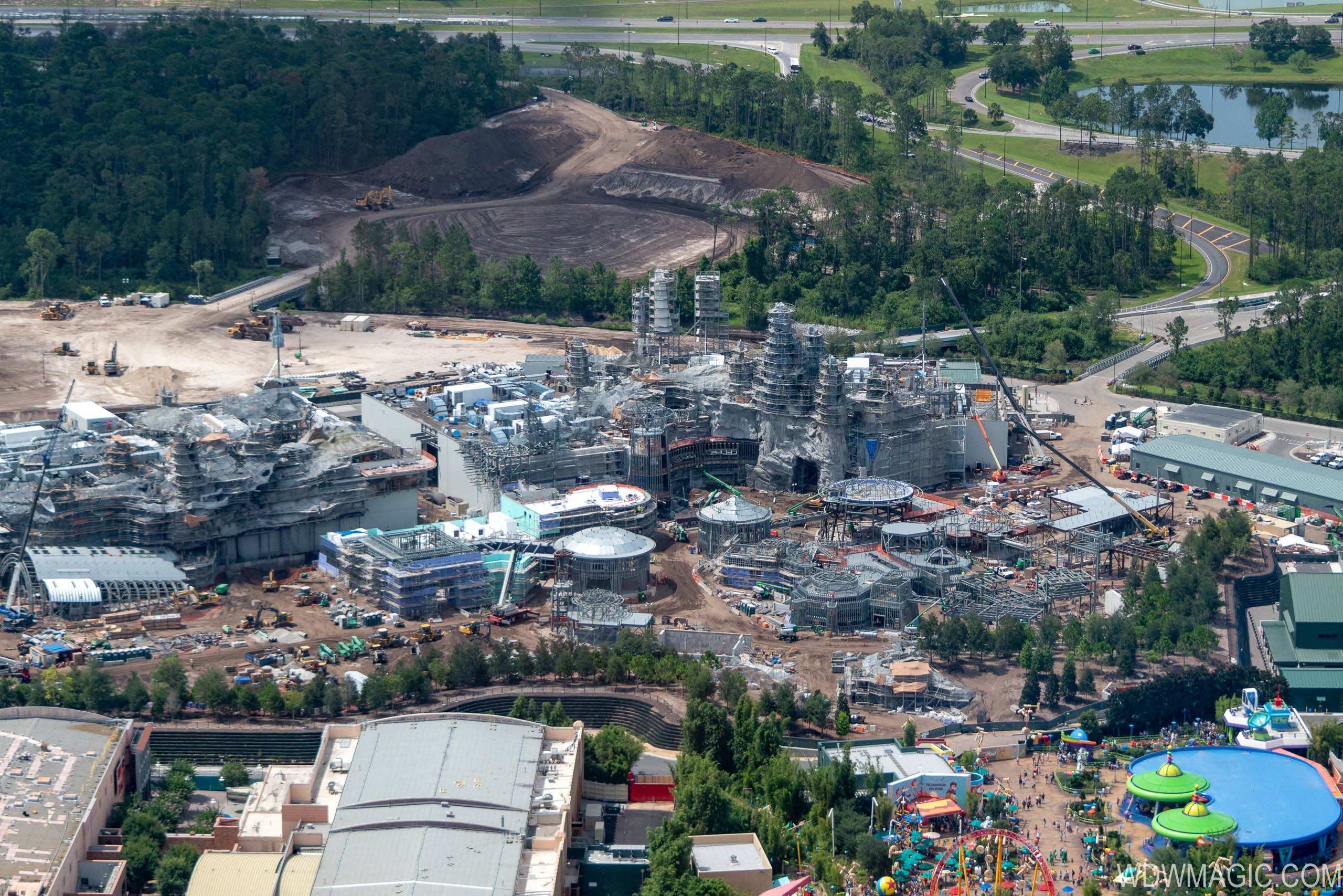 PHOTOS - Aerial views of Star Wars Galaxy's Edge construction