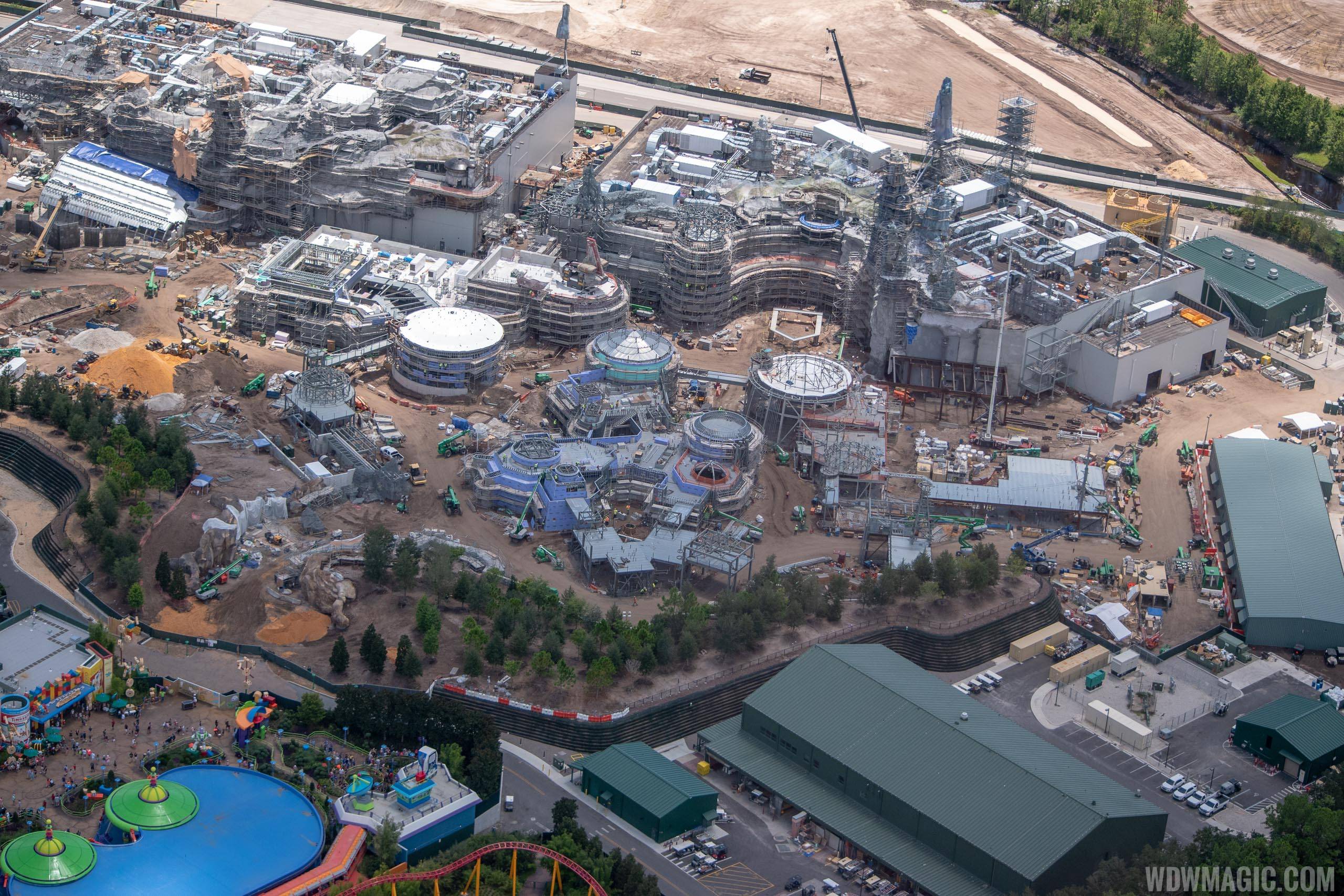 PHOTOS - Star Wars Galaxy's Edge aerial construction pictures