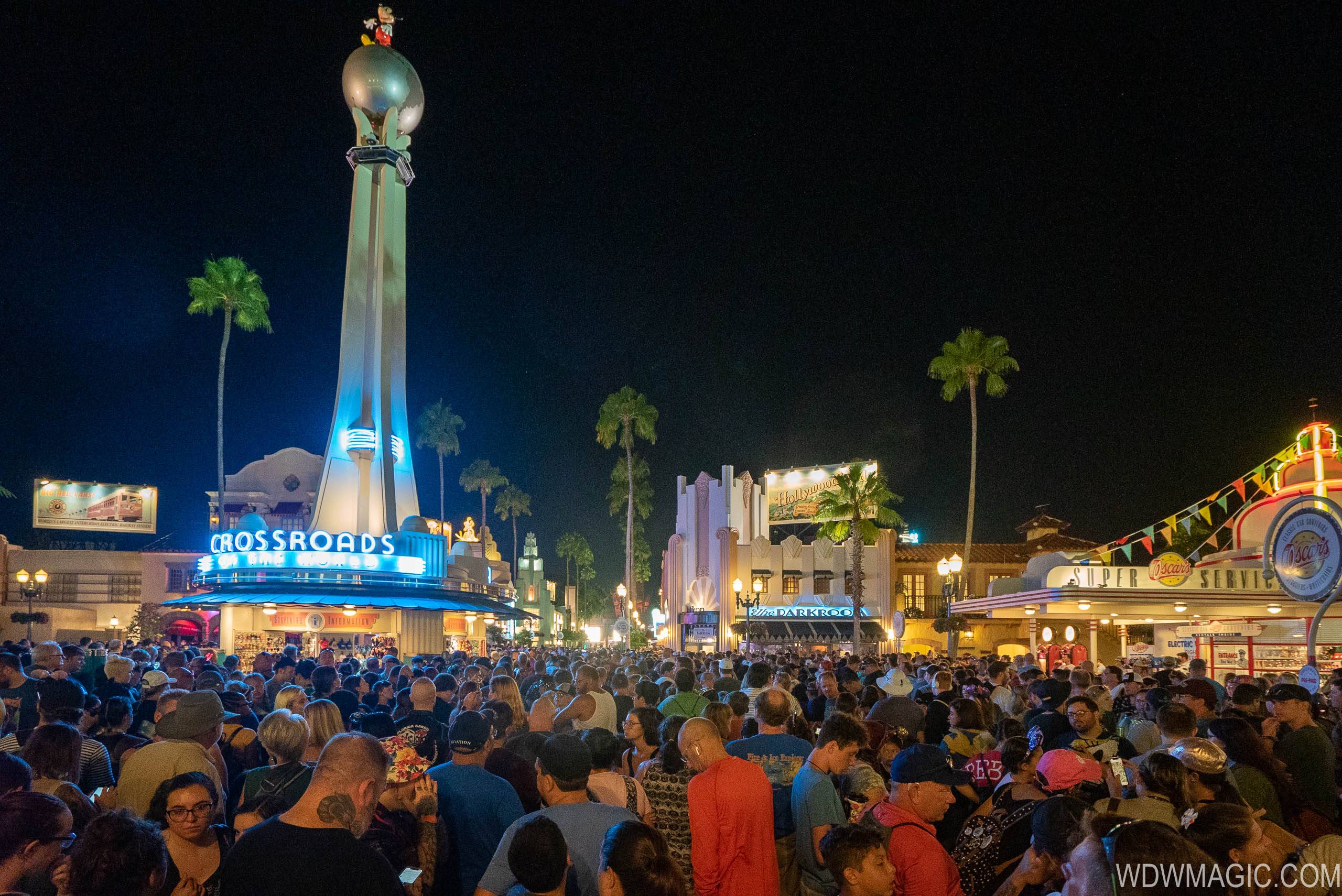 HUge crowds descended on Disney's Hollywood Studios for Star Wars Galaxy's Edge