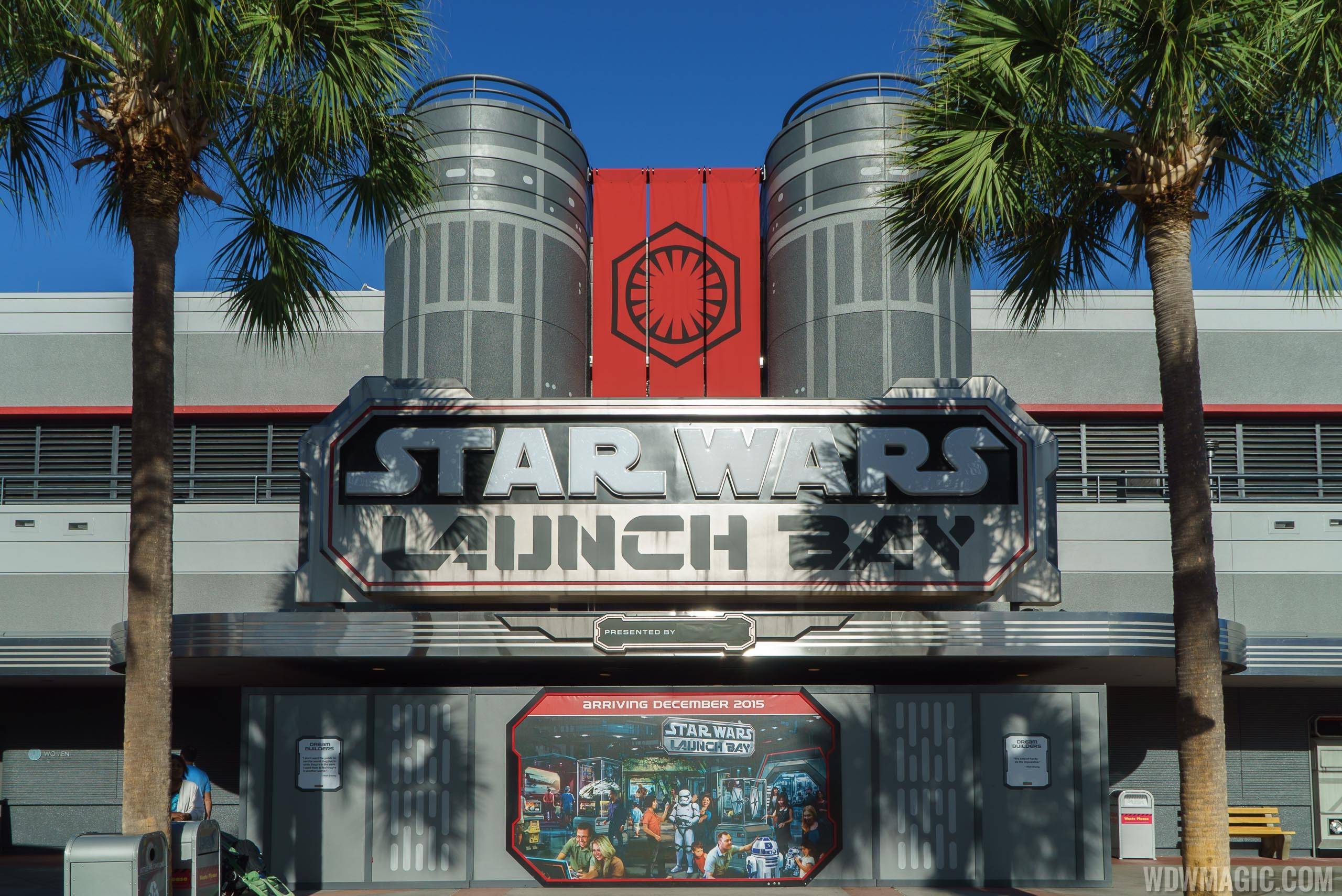 PHOTOS - Star Wars Launch Bay exterior complete ahead of tomorrow's opening