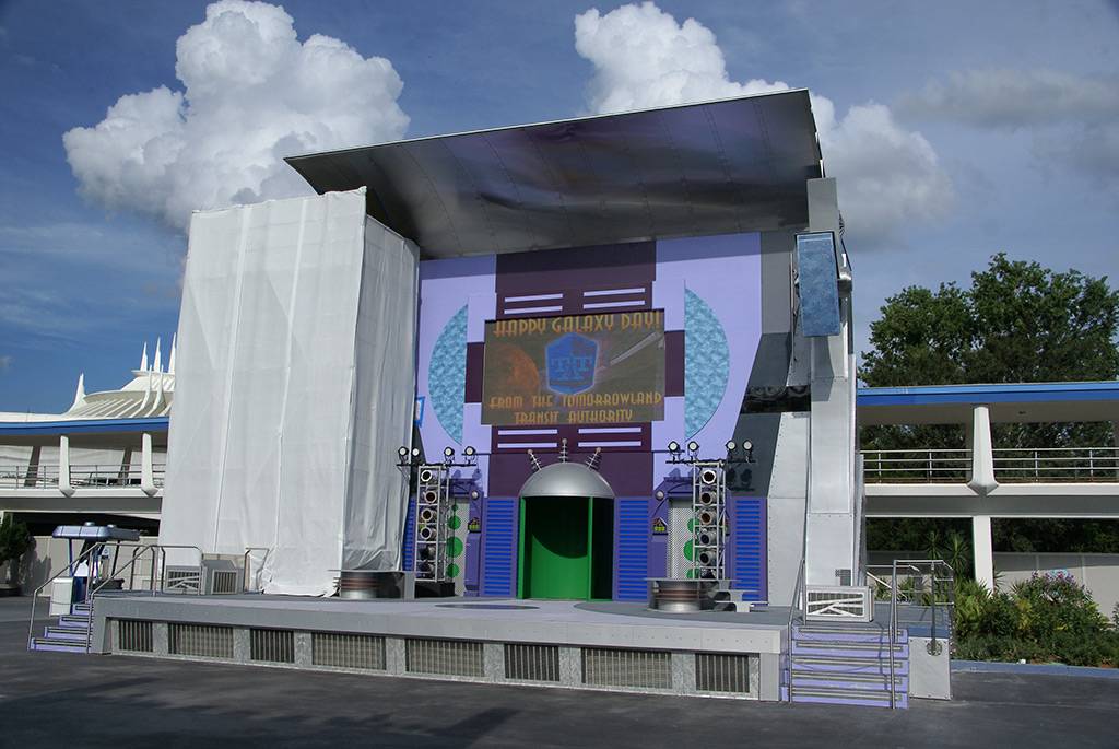 Tarps coming down on the former Stitch's SuperSonic Celebration stage