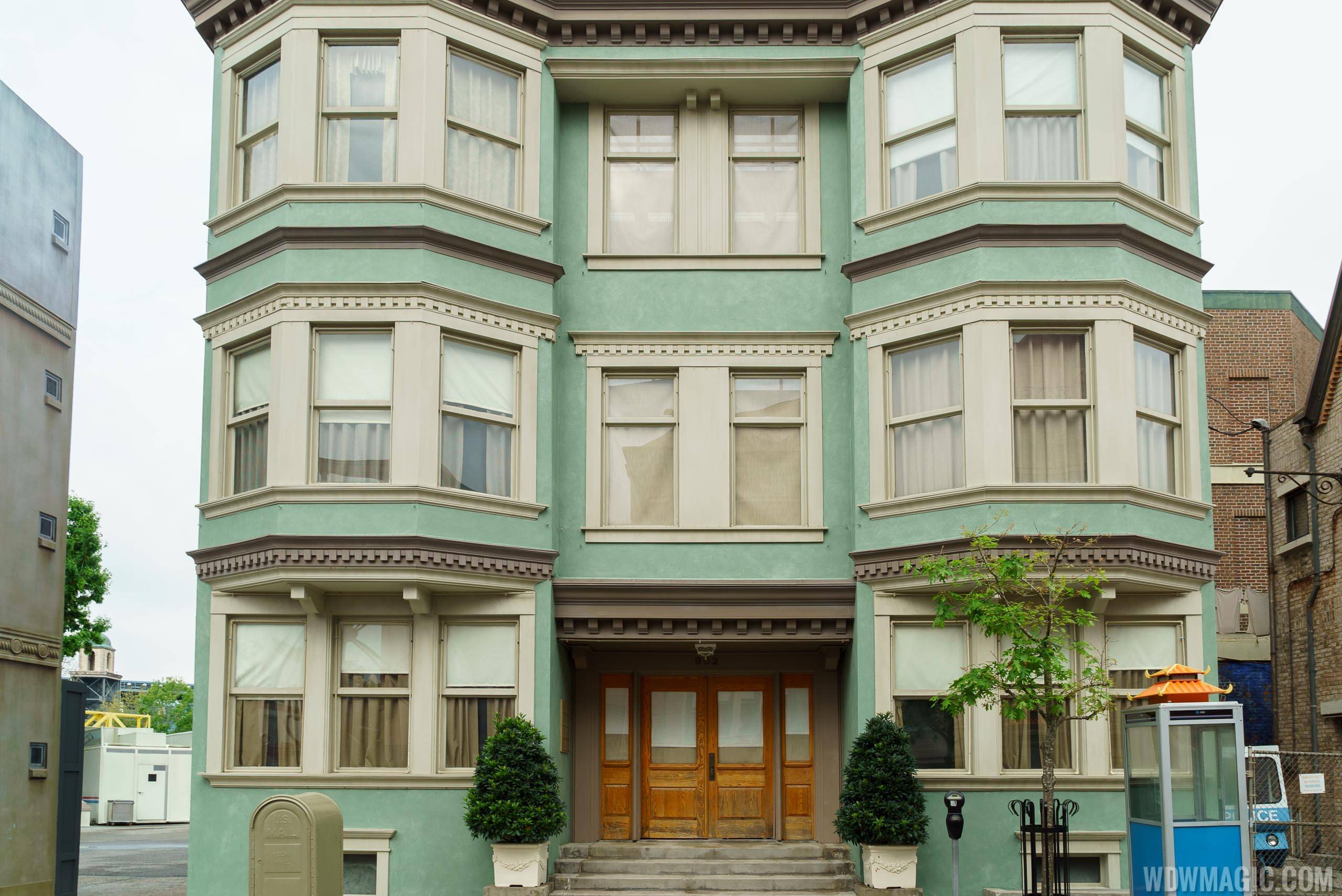 Streets of America facades - San Fransisco