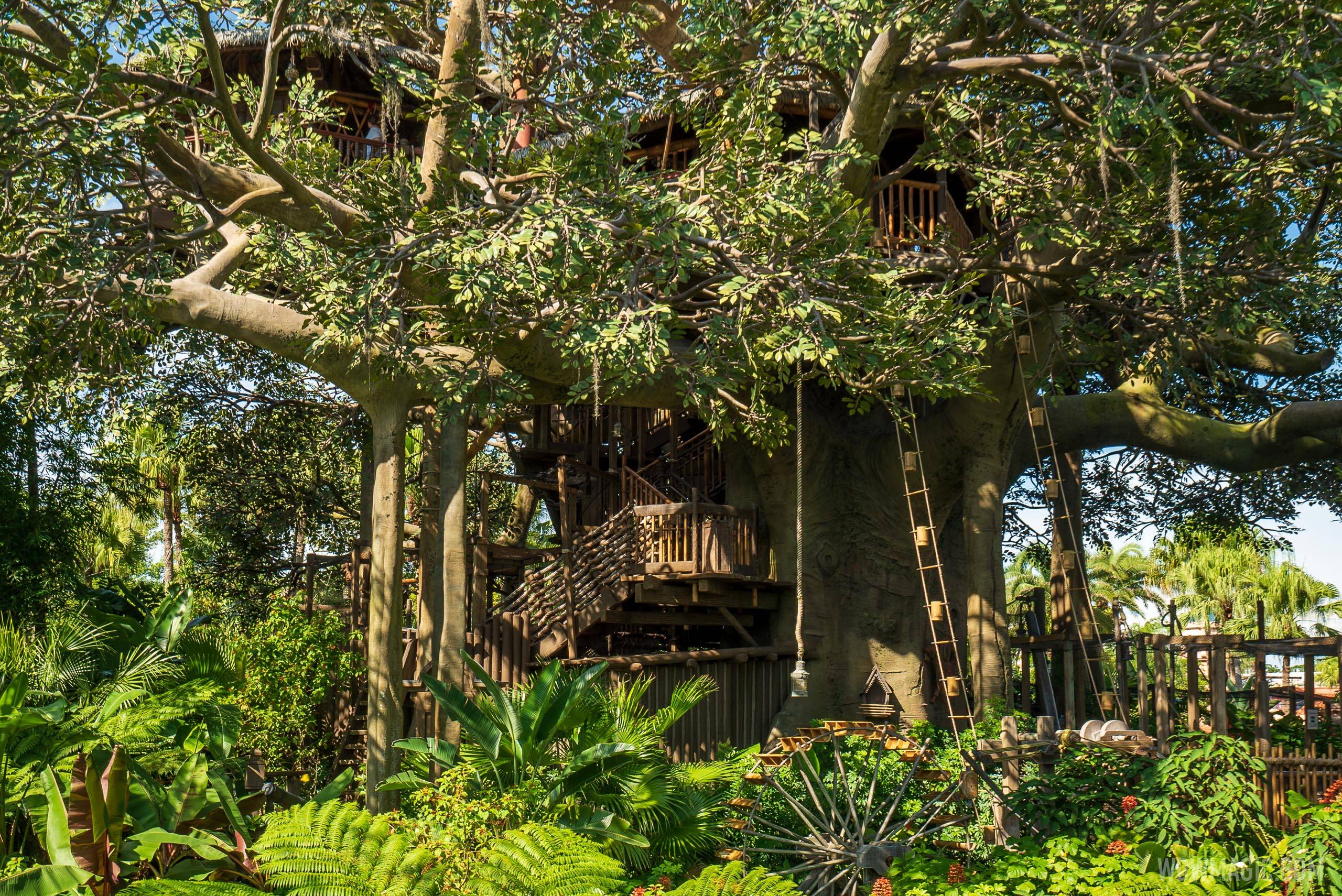 Highly detailed treehouse