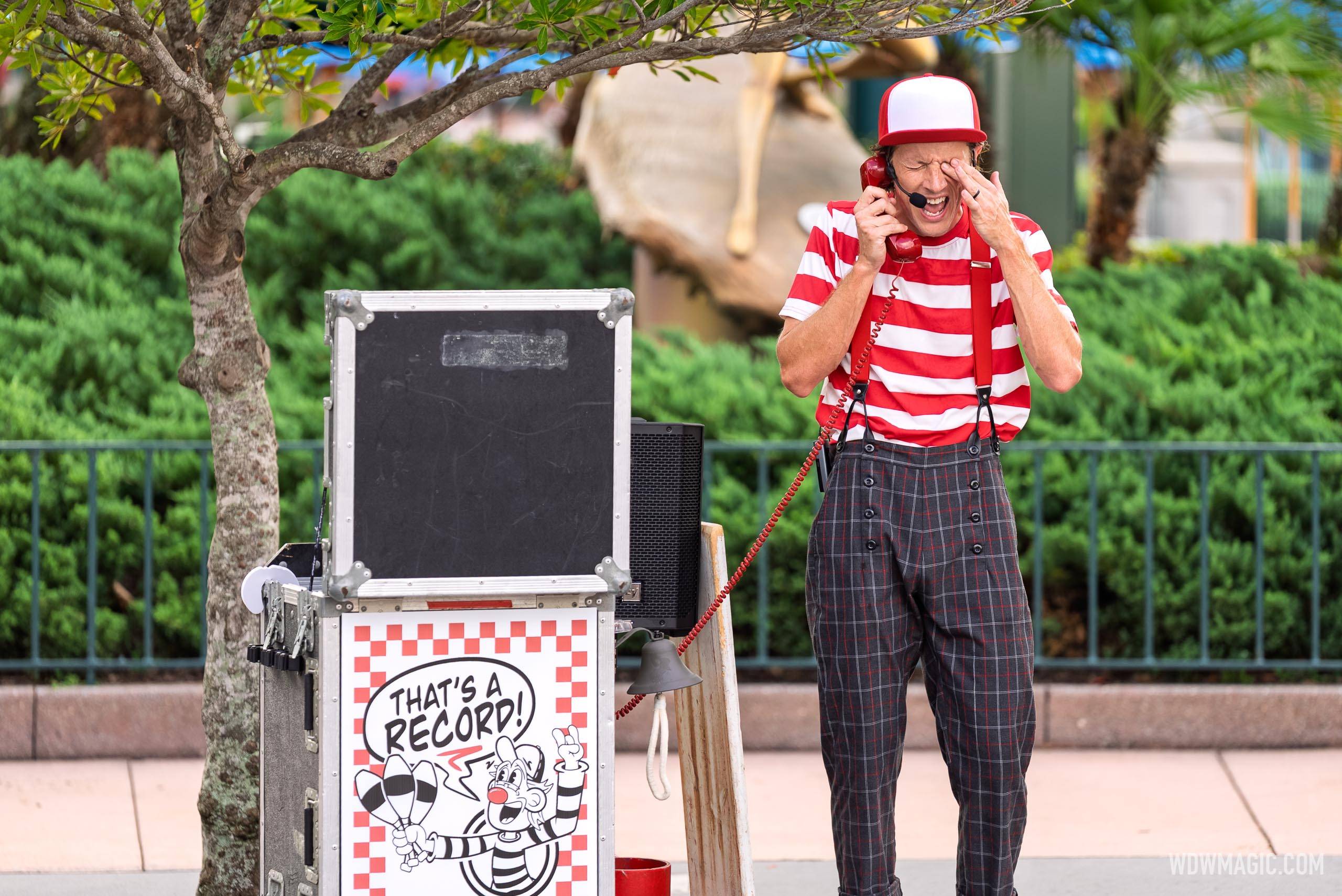 That's a Record Juggling Show