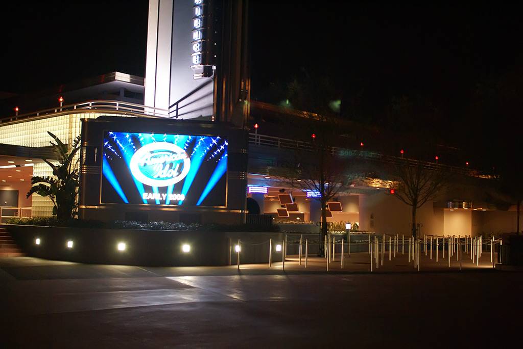 Construction walls around American Idol now removed and LED screen switched on