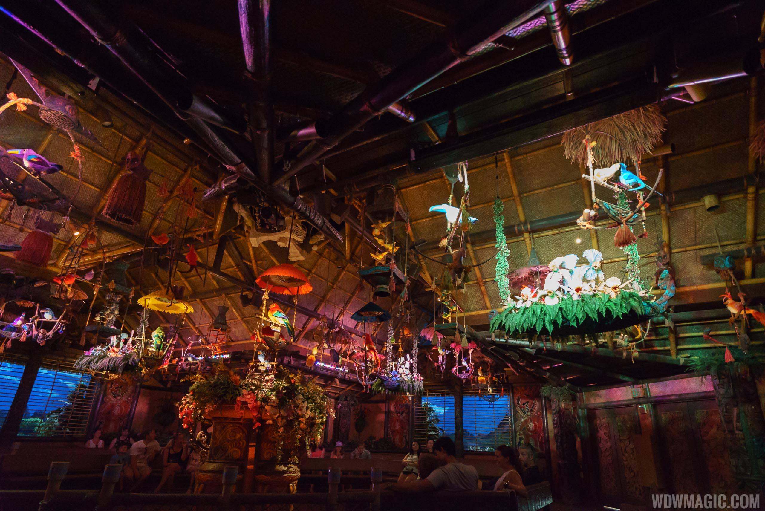 Walt Disney's Enchanted Tiki Room show