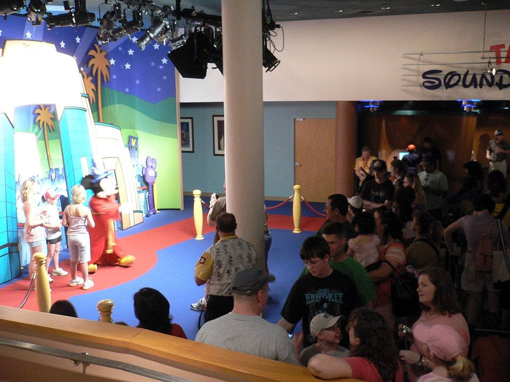 Sorcerer Mickey Meet and Greet new location