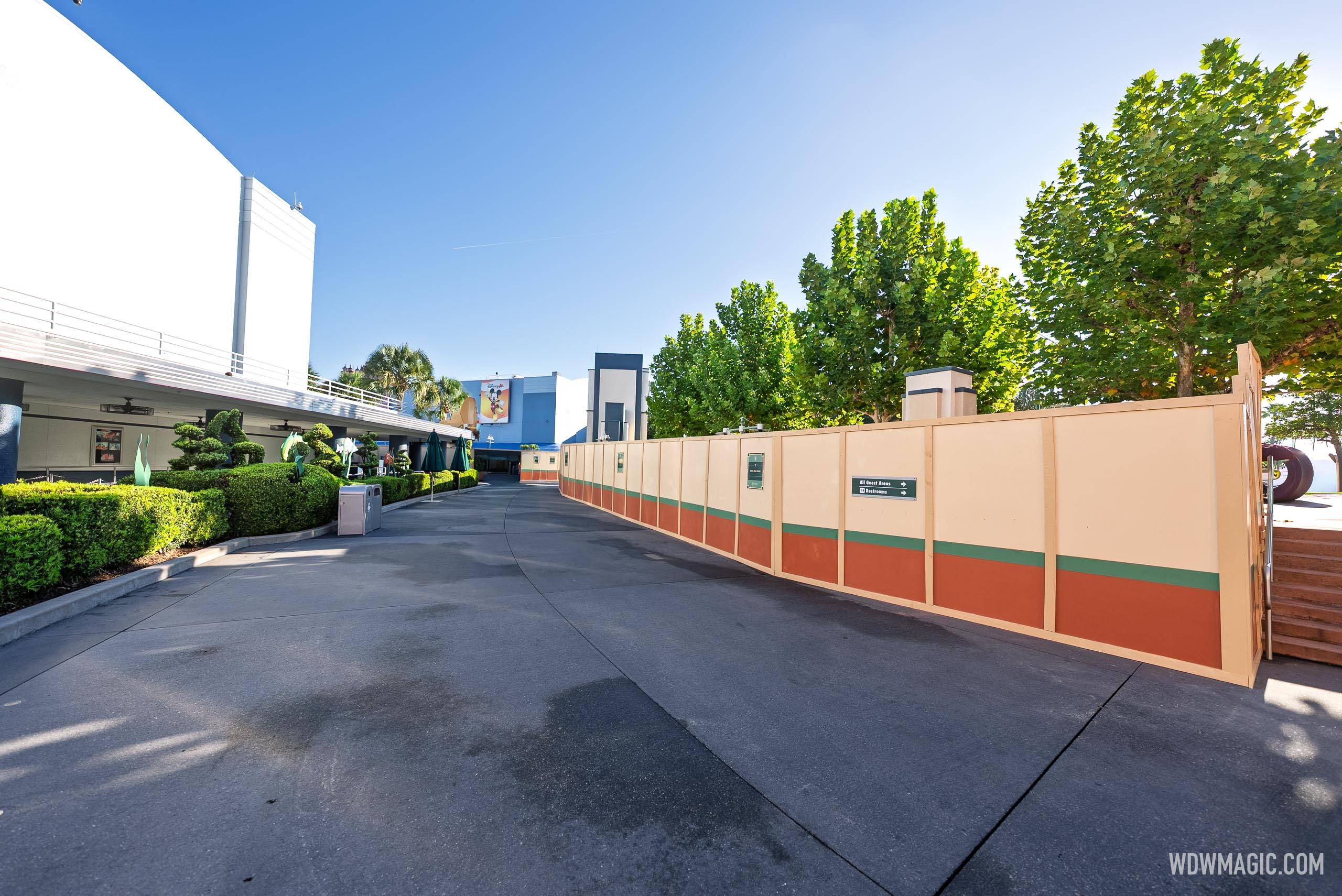 Animation Courtyard Construction Walls - September 25, 2025