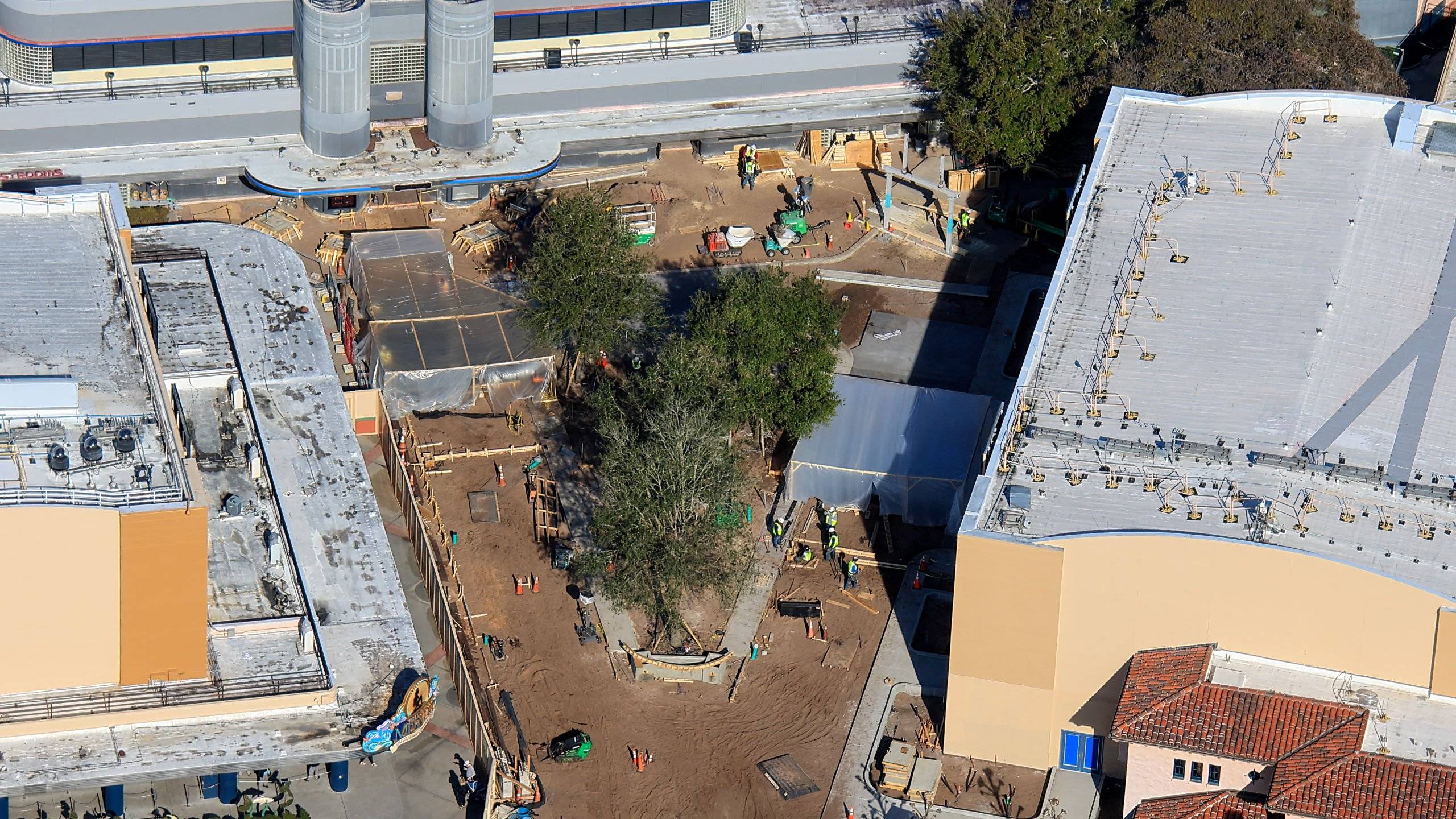 Walt Disney Studios Courtyard Construction - January 30, 2026