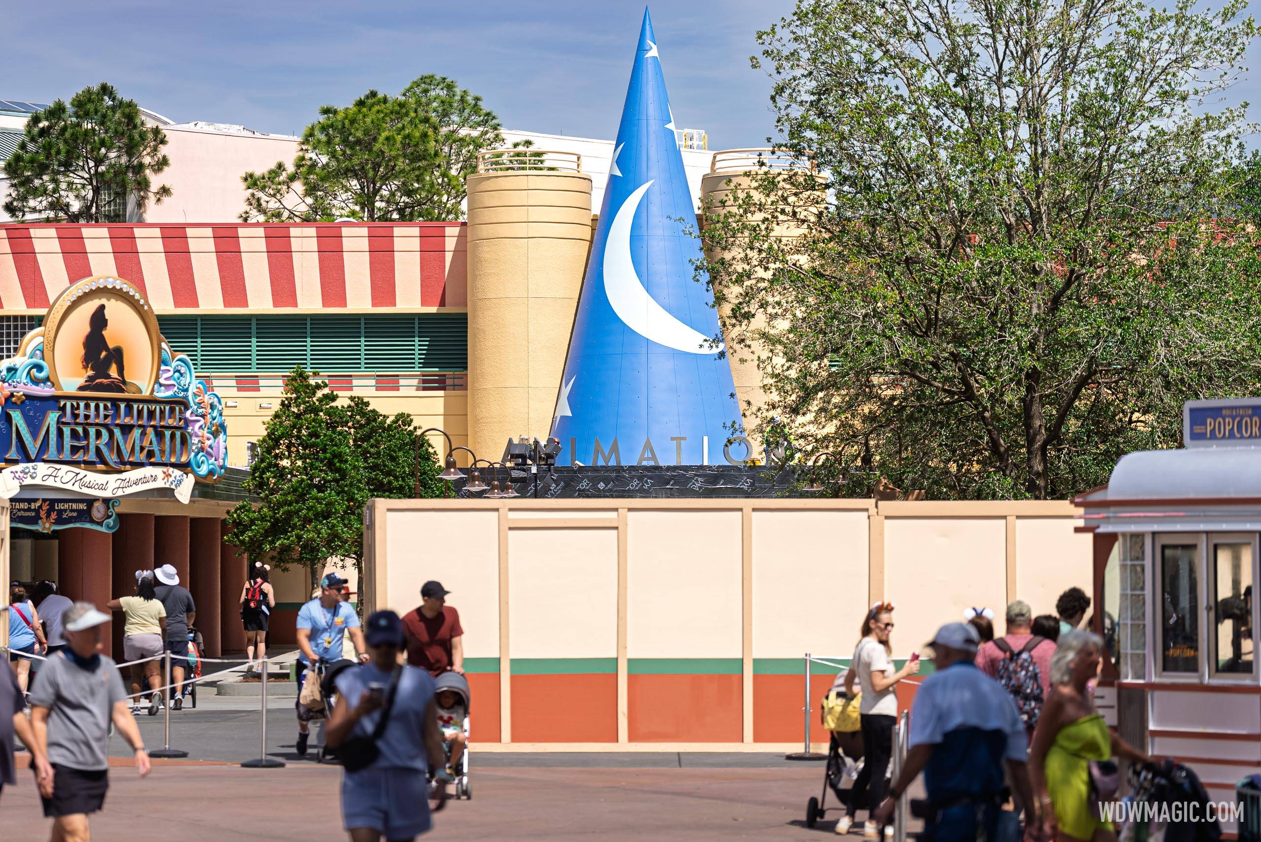 ANIMATION Sign Installation: Magic of Disney Animation Entrance Construction