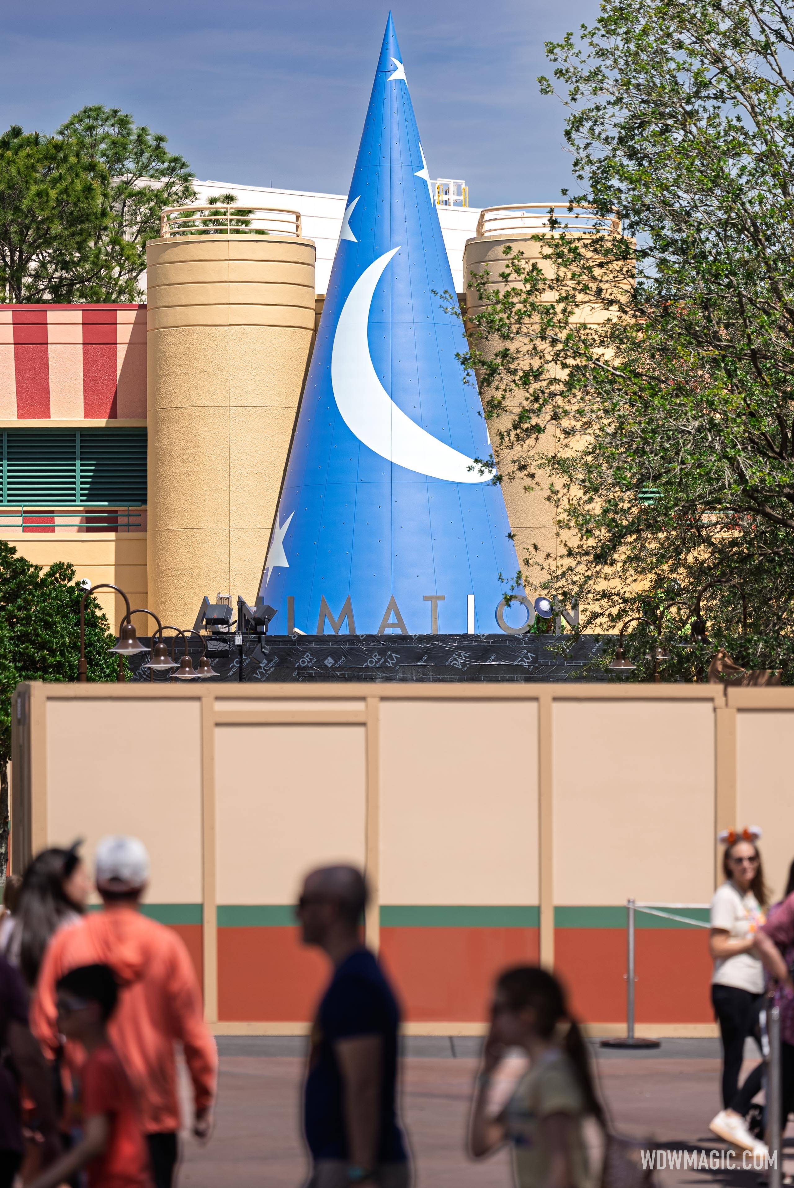 ANIMATION Sign Installation: Magic of Disney Animation Entrance Construction