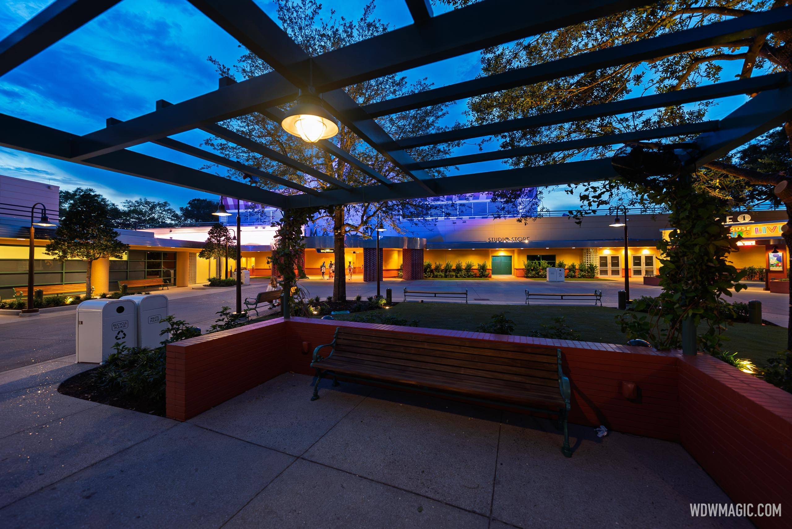 Walt Disney Studios Courtyard After Dark: Nighttime Photos