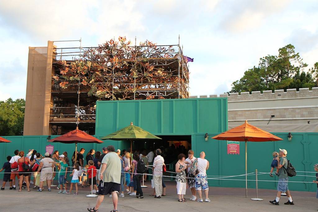 The Many Adventures of Winnie the Pooh queue area construction update