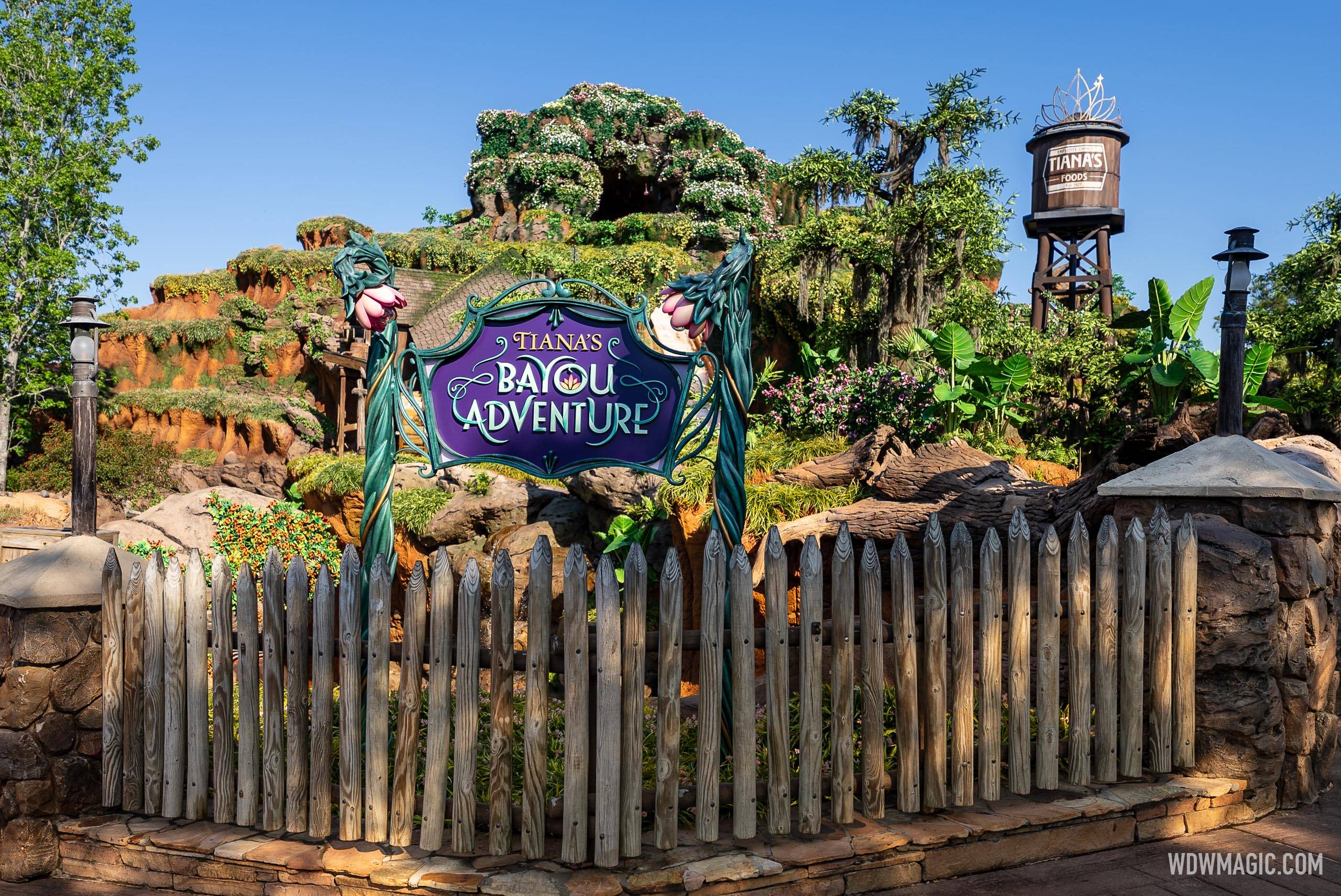 Tiana's Bayou Adventure Exterior and Queue