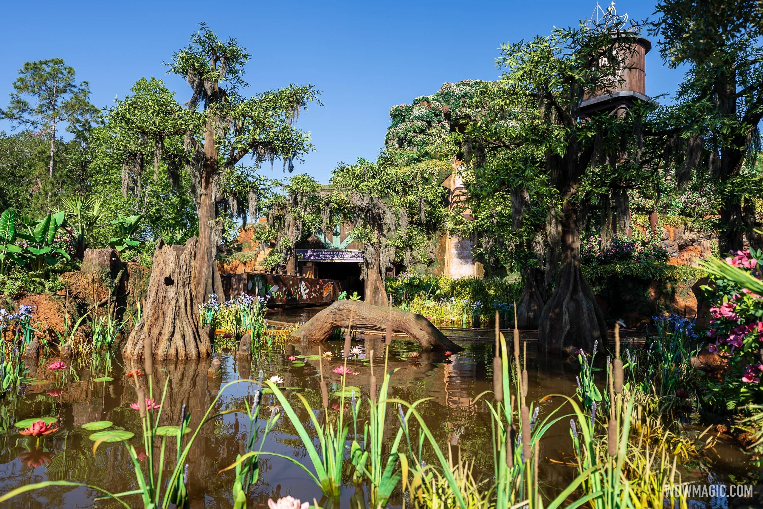 Tiana's Bayou Adventure Exterior and Queue