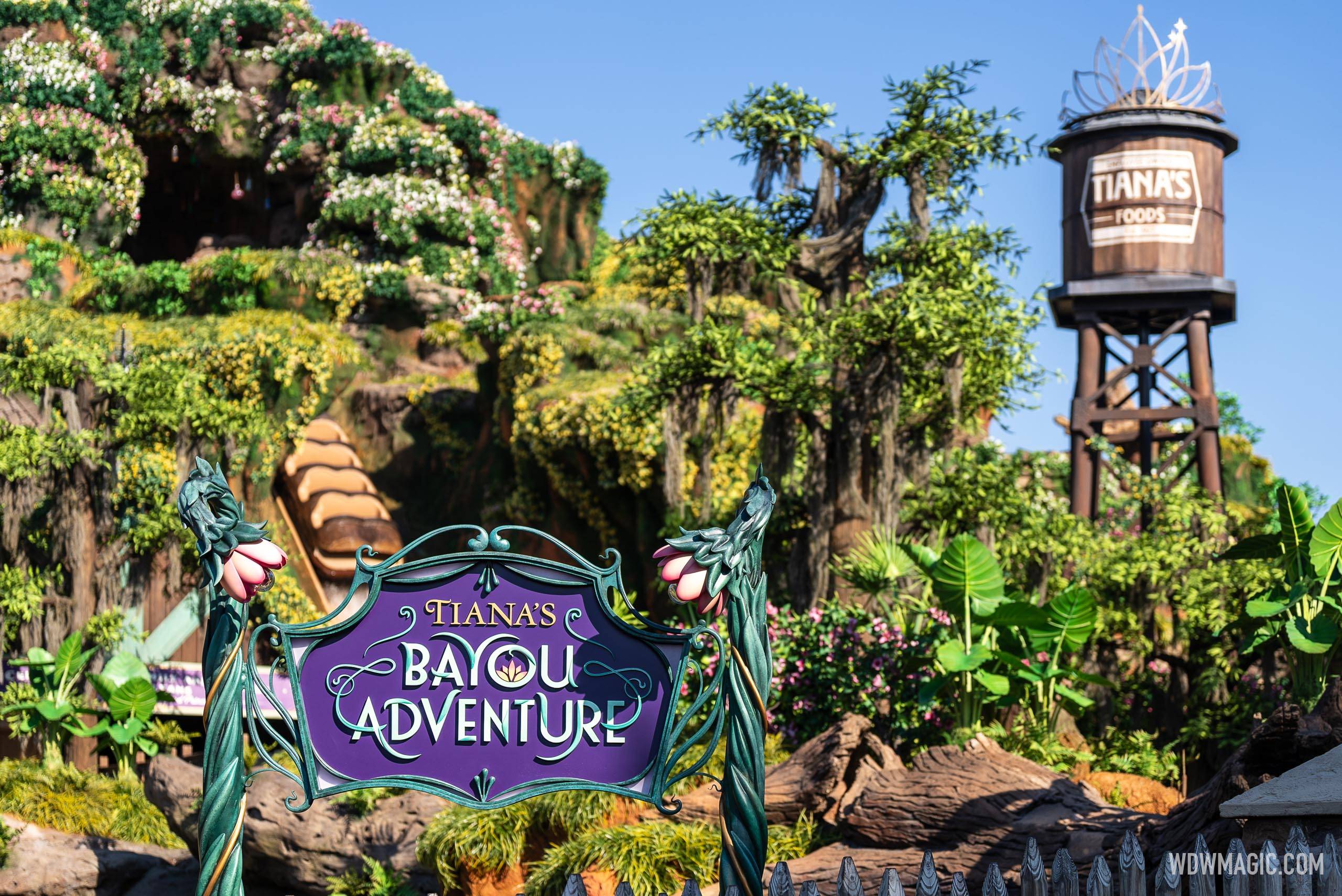 Tiana's Bayou Adventure Exterior and Queue