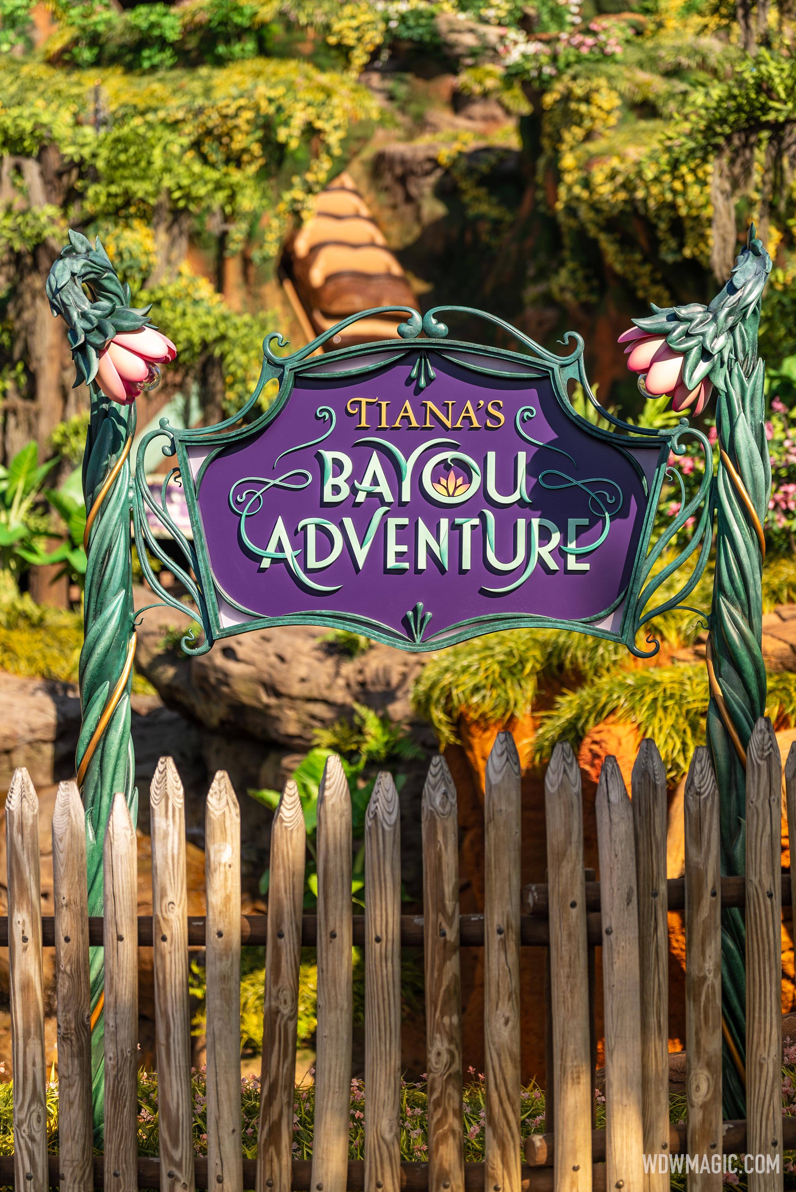 Tiana's Bayou Adventure Exterior and Queue