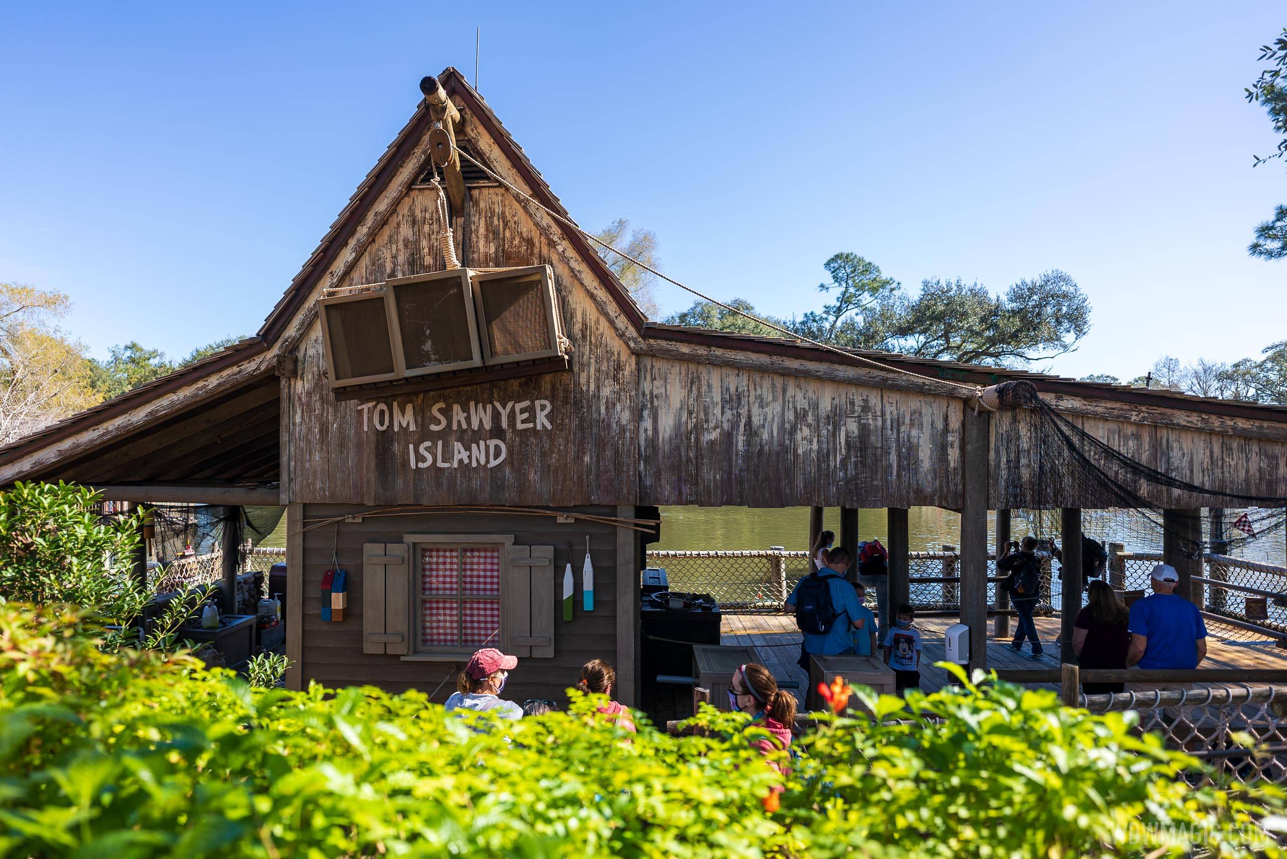 Tom Sawyer Island reopening February 2021