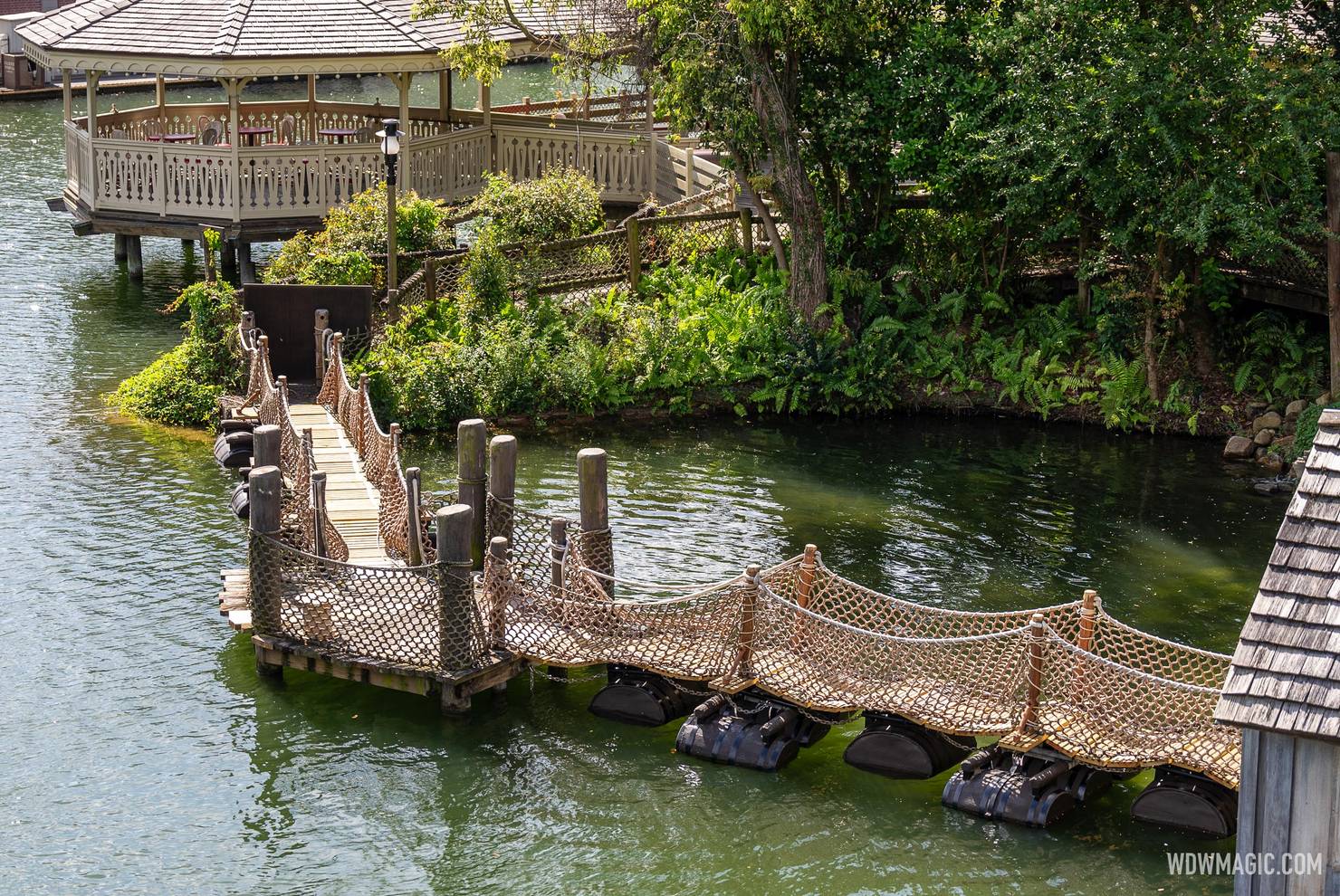 Tom-Sawyer-Island_Full_55429.jpg