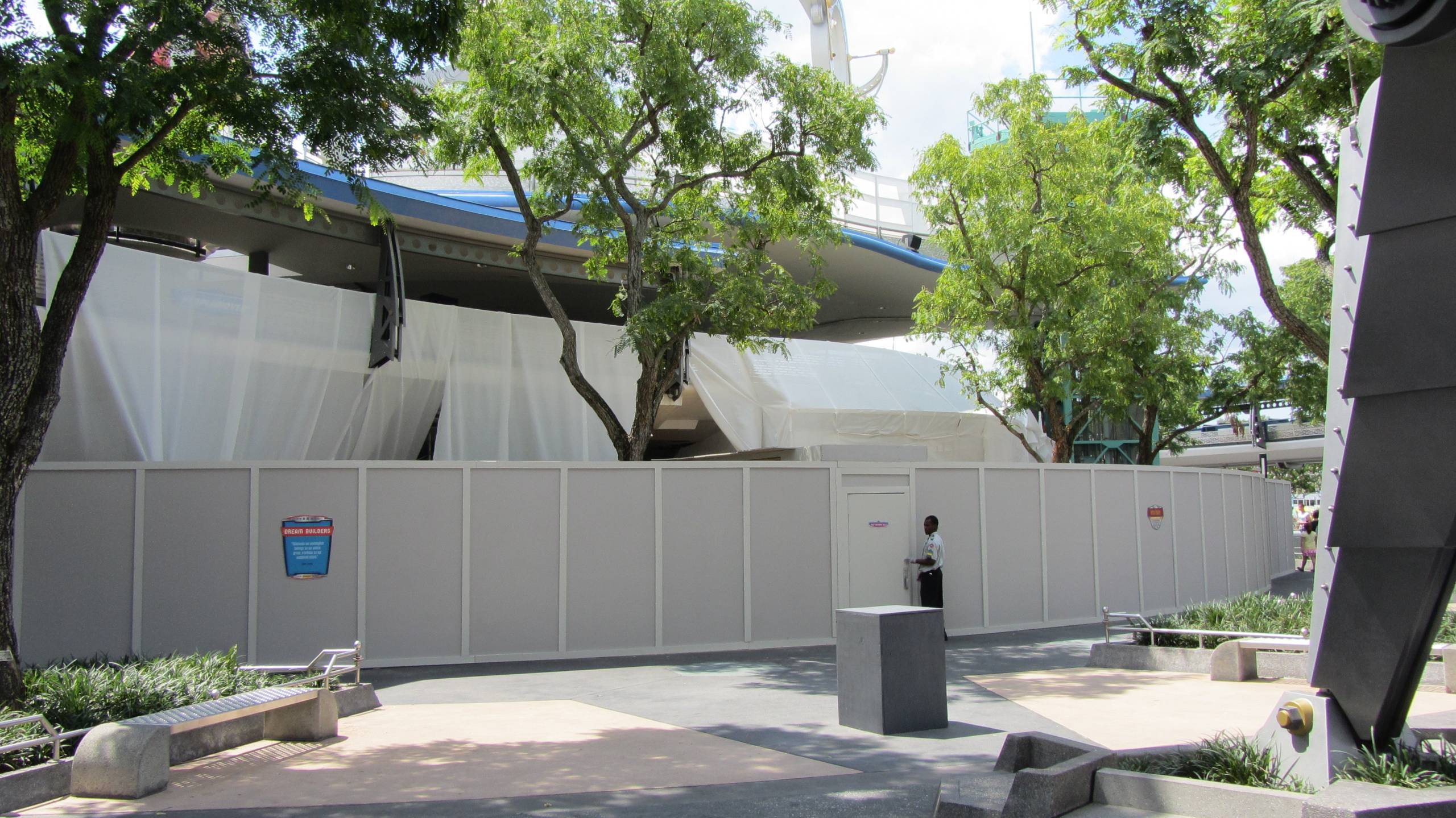 PHOTOS - Tomorrowland Transit Authority PeopleMover refurbishment update