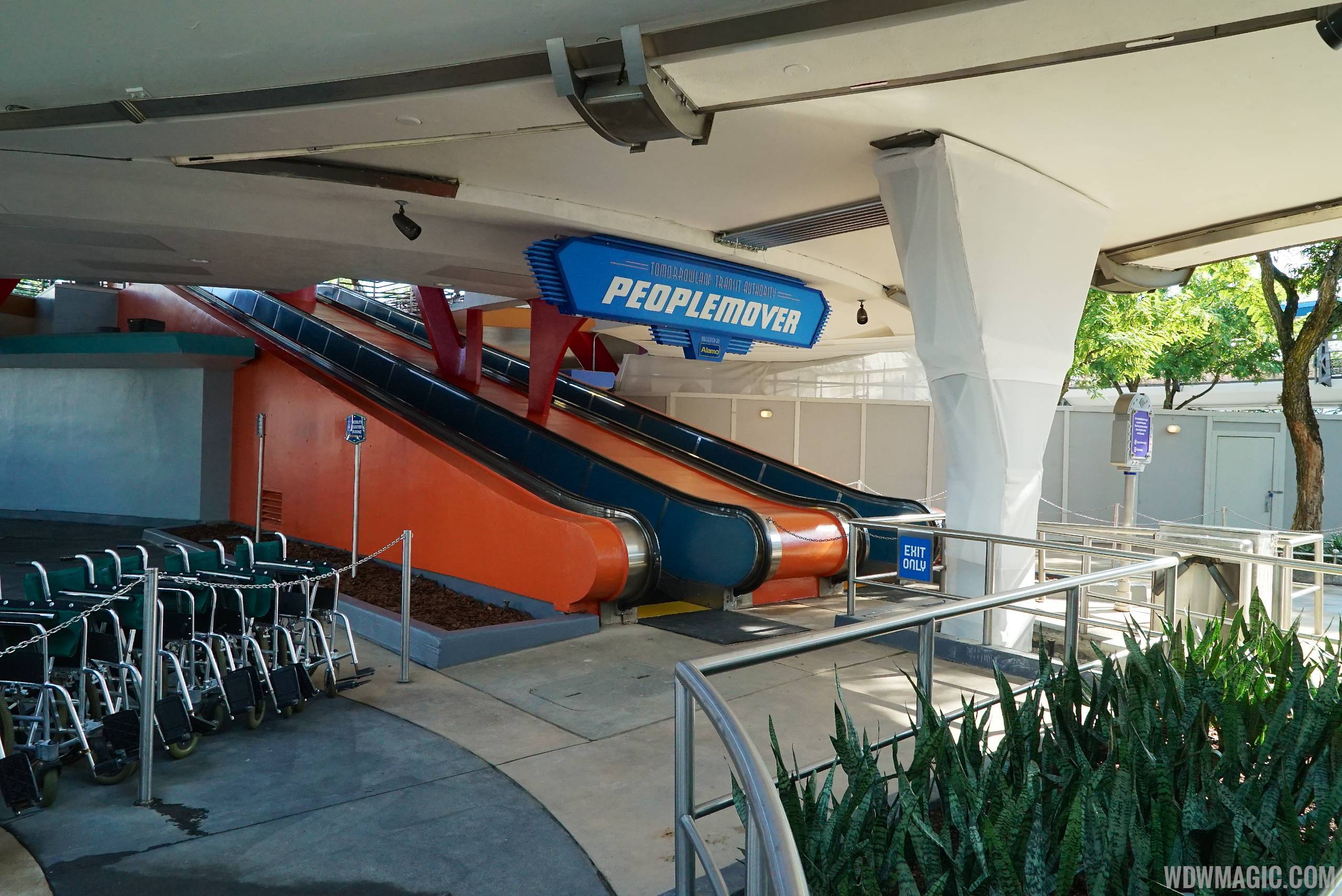 New paint scheme for the PeopleMover